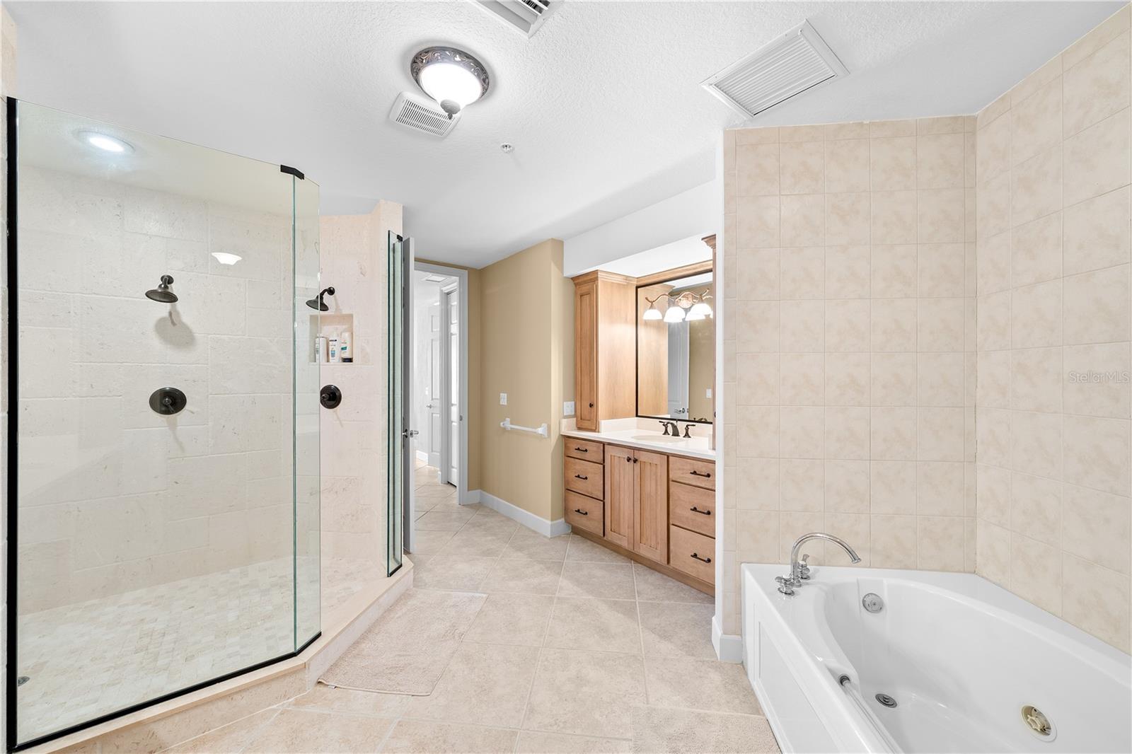 2855 S ATLANTIC AVE #201, DAYTONA BEACH, FL, 32118