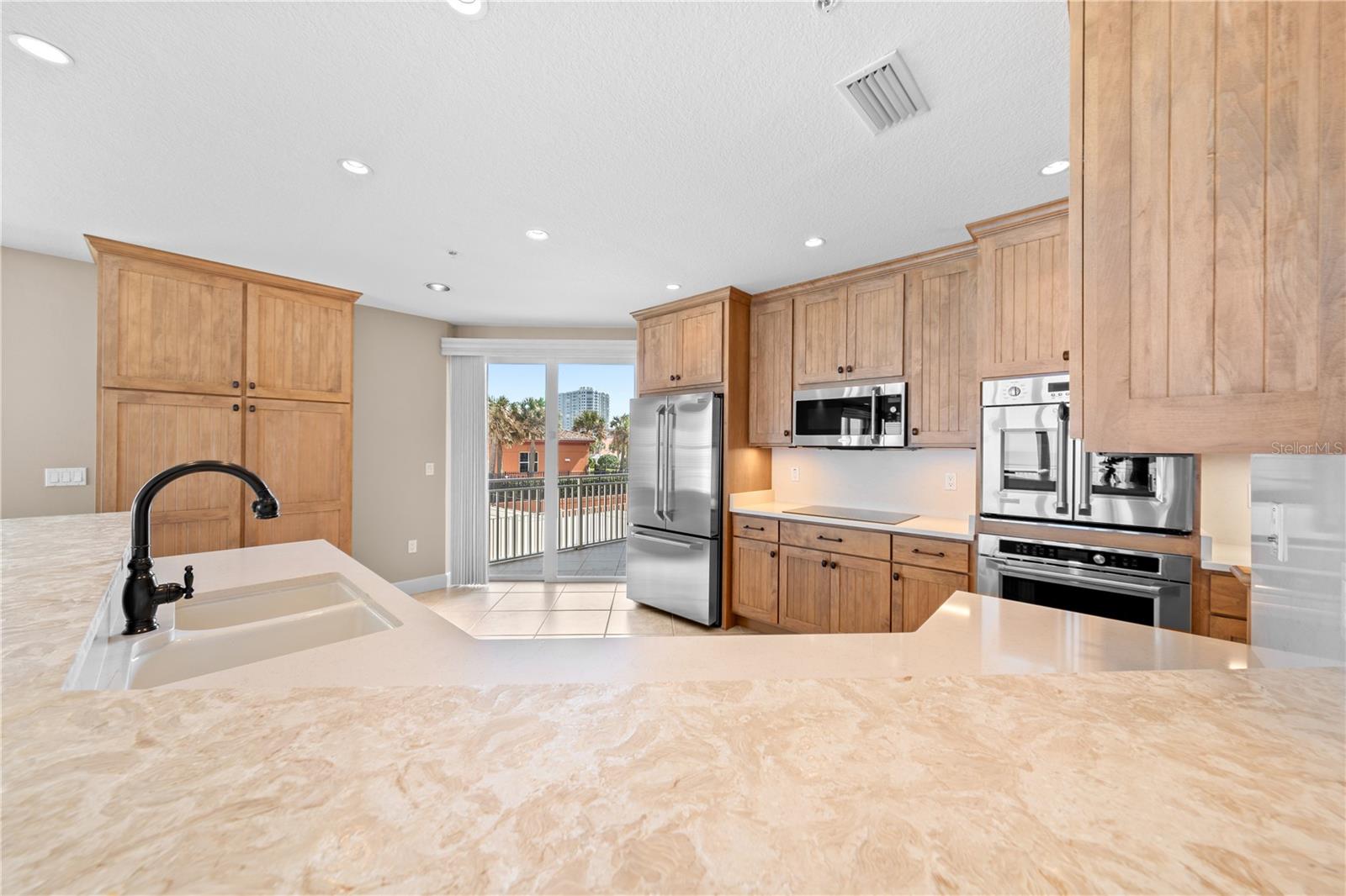2855 S ATLANTIC AVE #201, DAYTONA BEACH, FL, 32118