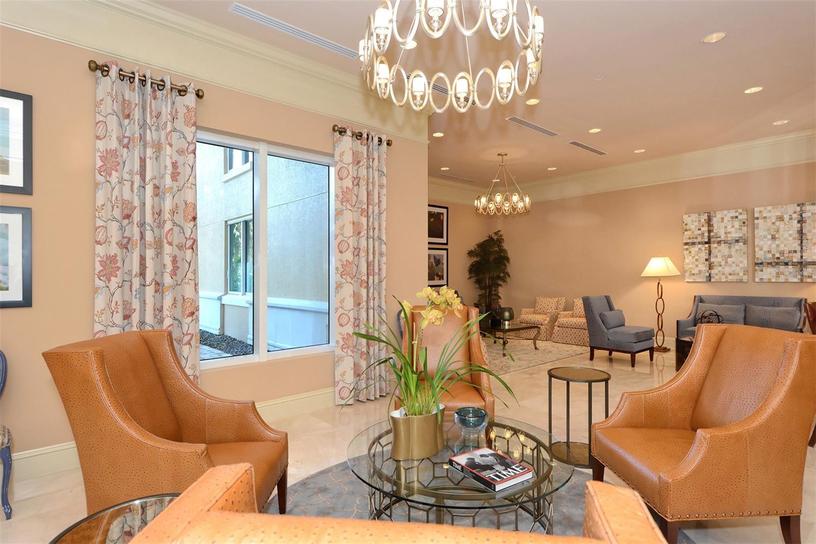 800 N TAMIAMI TRL #203, SARASOTA, FL, 34236