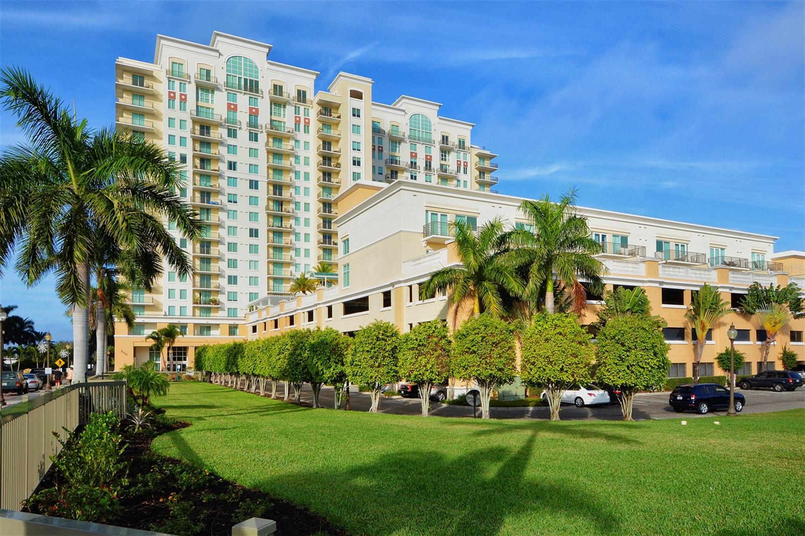 800 N TAMIAMI TRL #203, SARASOTA, FL, 34236
