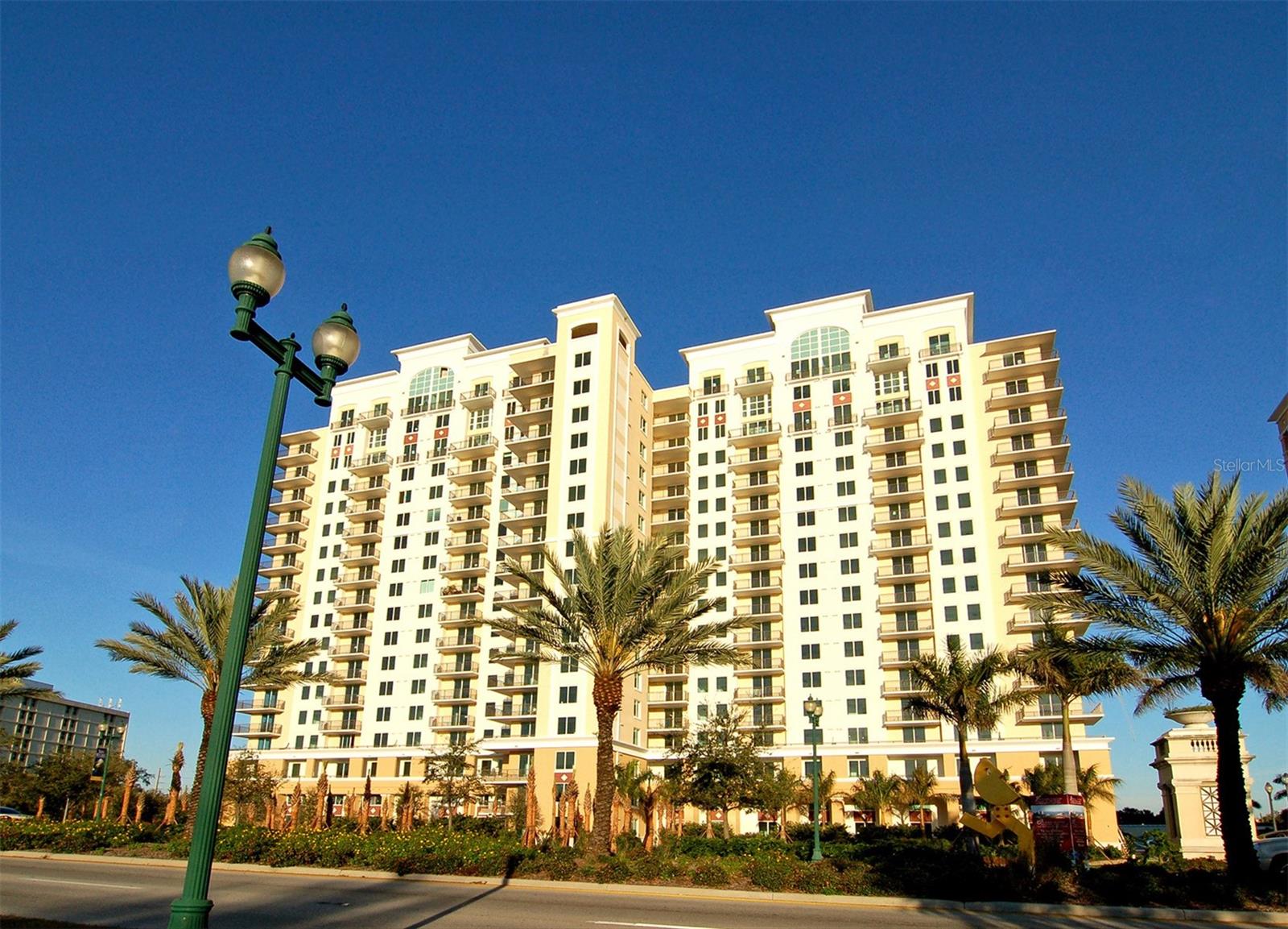 800 N TAMIAMI TRL #203, SARASOTA, FL, 34236