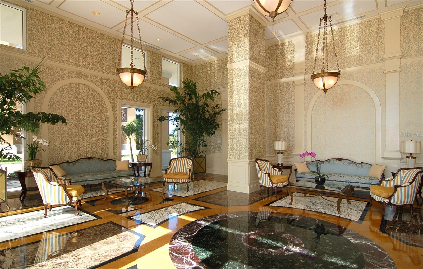800 N TAMIAMI TRL #203, SARASOTA, FL, 34236