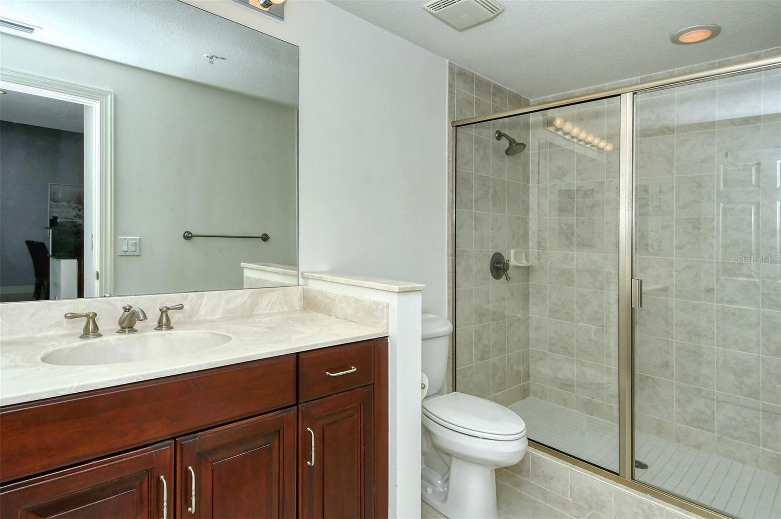 800 N TAMIAMI TRL #203, SARASOTA, FL, 34236