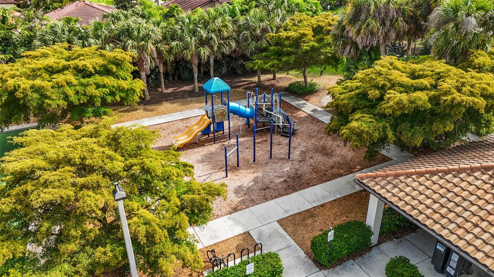 352 TOSCAVILLA BLVD, NOKOMIS, FL, 34275