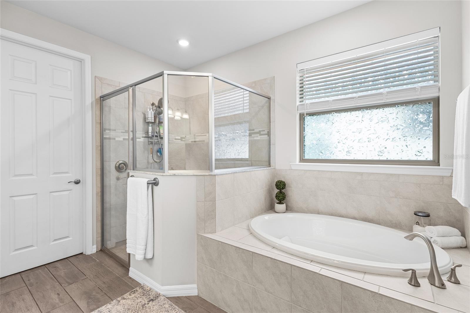 352 TOSCAVILLA BLVD, NOKOMIS, FL, 34275
