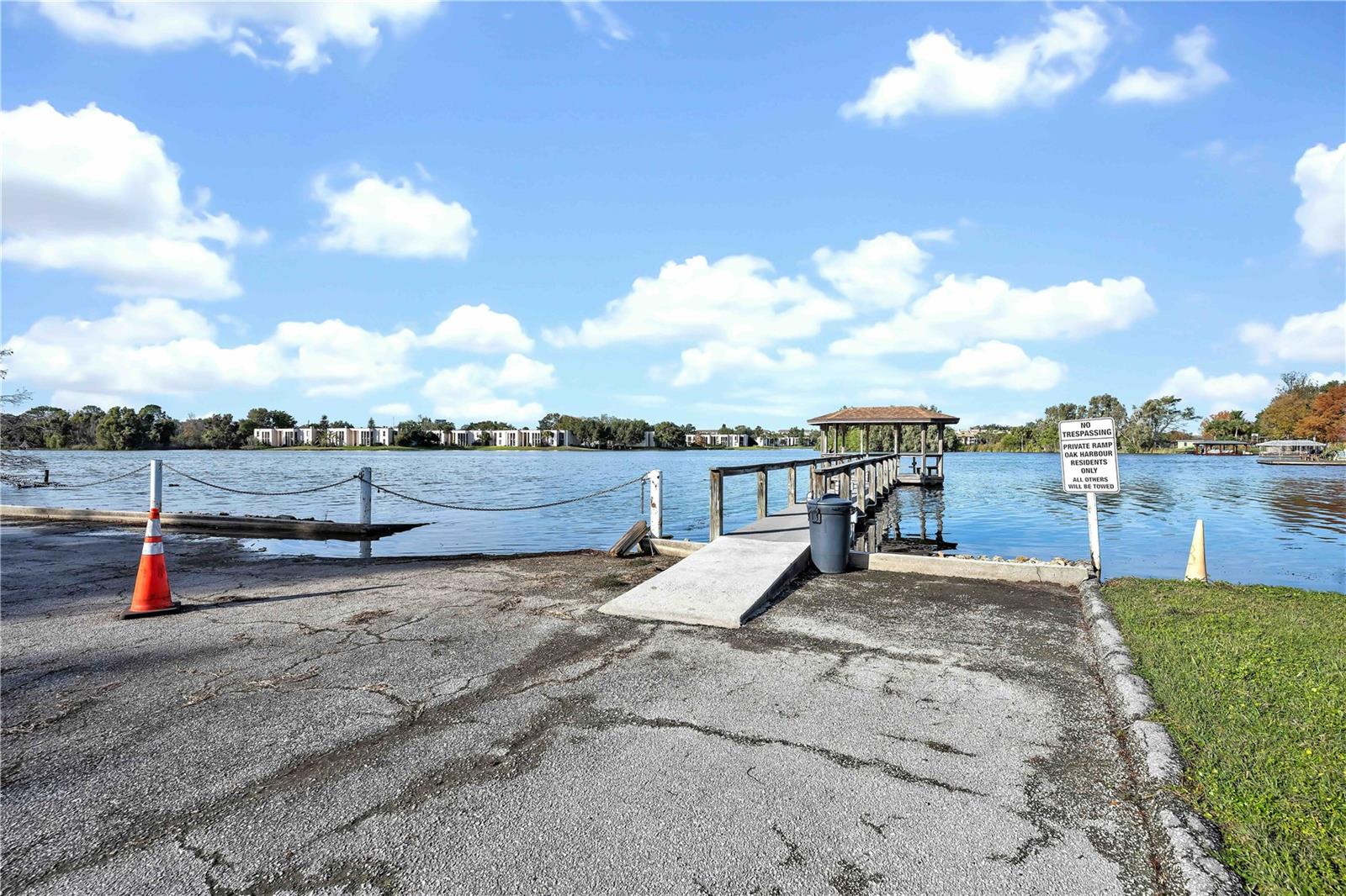 641 MAPLE OAK. CIR #101, ALTAMONTE SPRINGS, FL, 32701