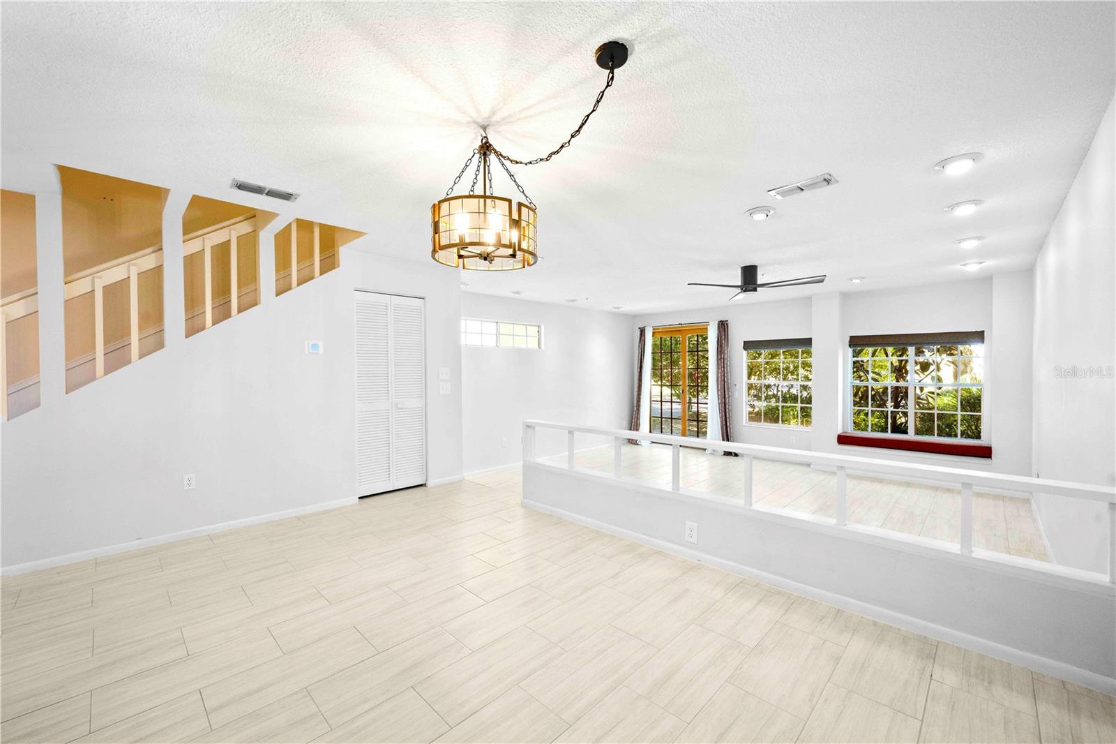 641 MAPLE OAK. CIR #101, ALTAMONTE SPRINGS, FL, 32701