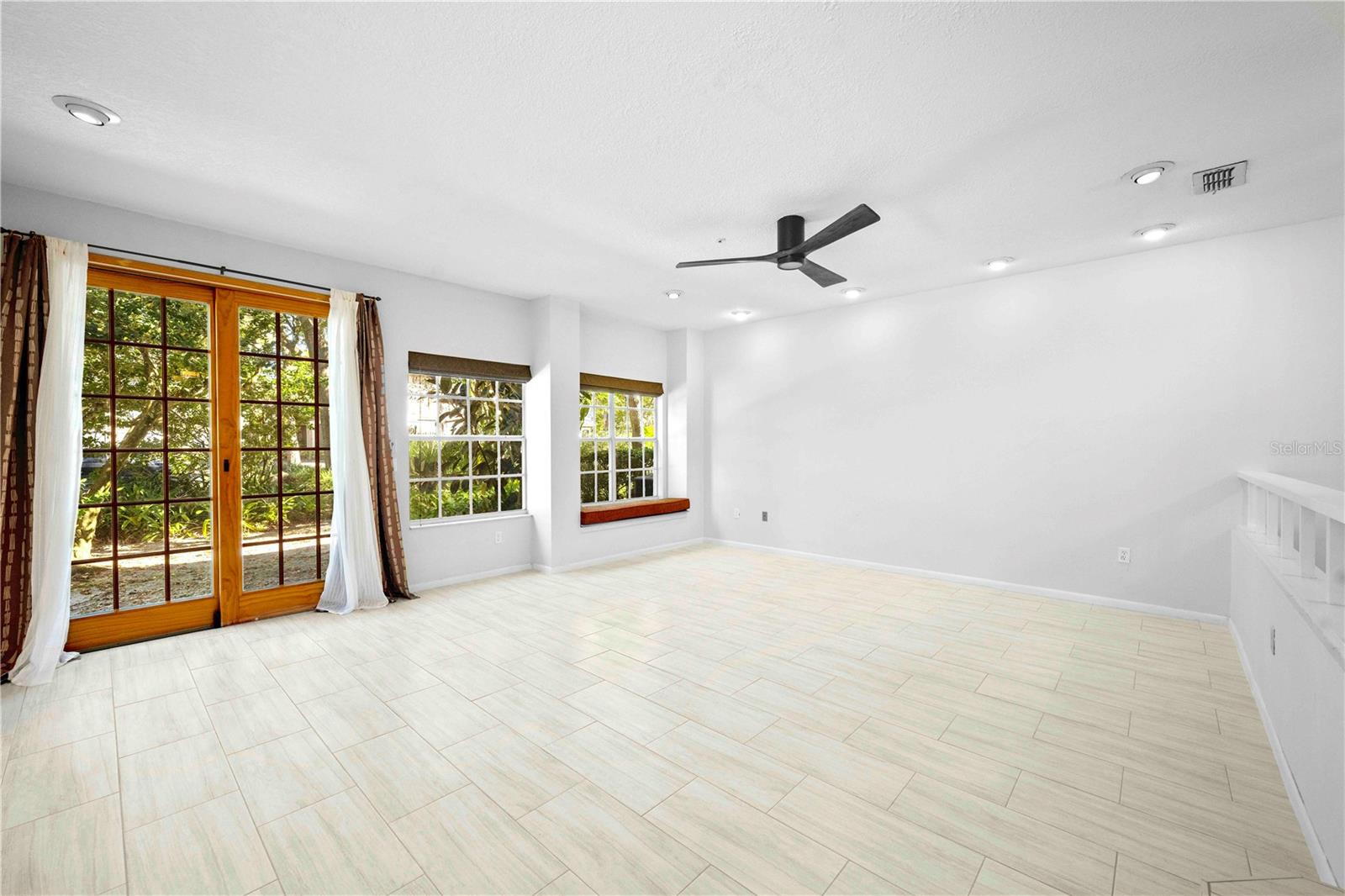 641 MAPLE OAK. CIR #101, ALTAMONTE SPRINGS, FL, 32701