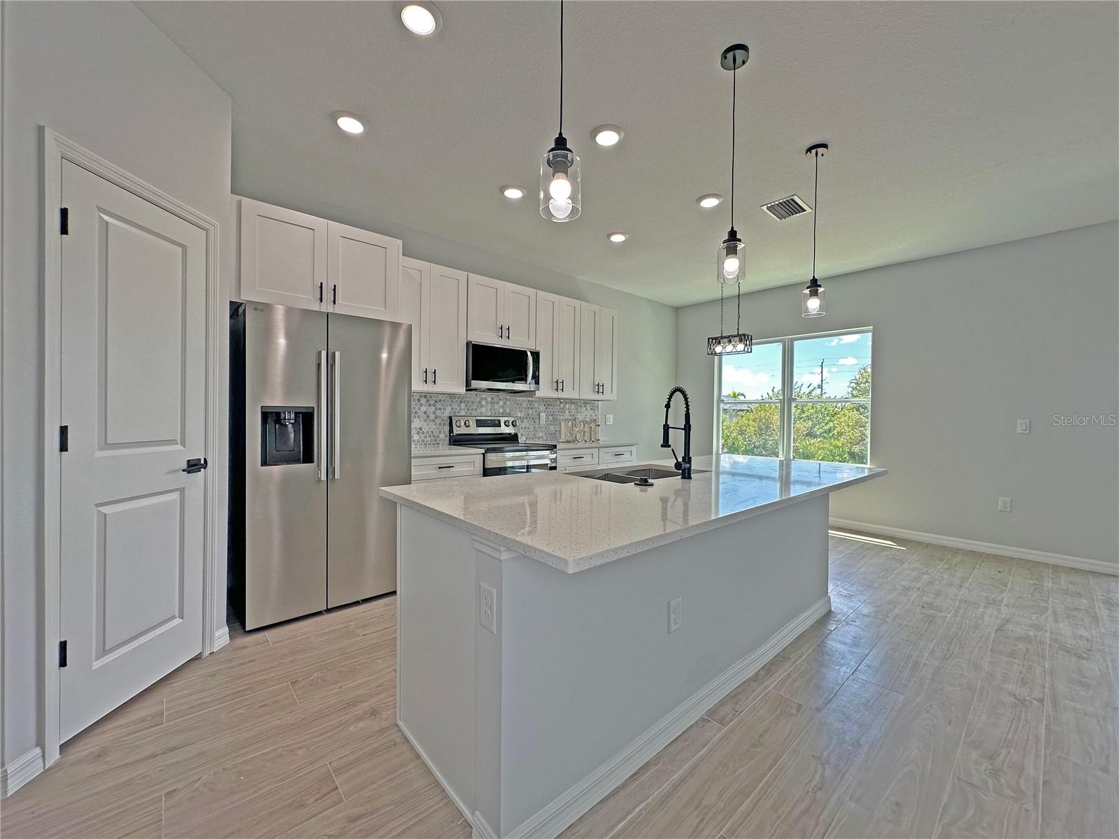 13558 JERONIMO LN, PORT CHARLOTTE, FL, 33981