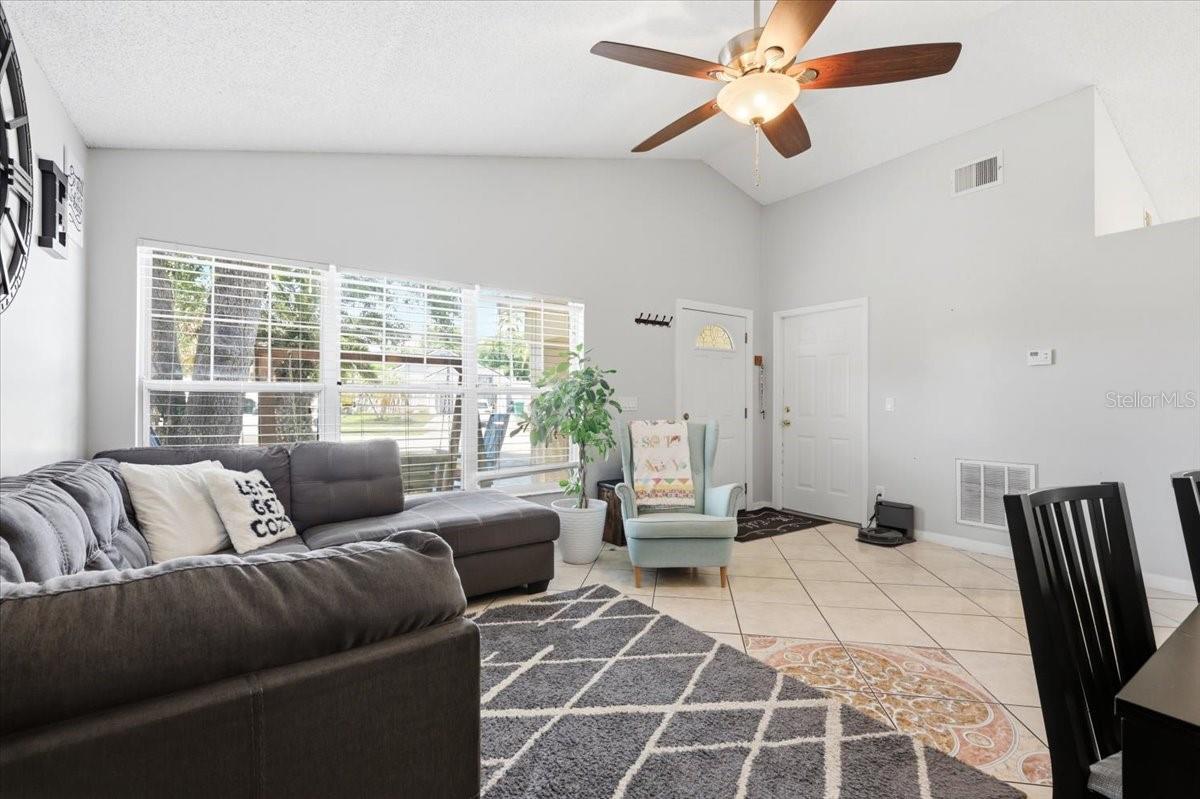 342 WINDFORD CT, WINTER GARDEN, FL, 34787