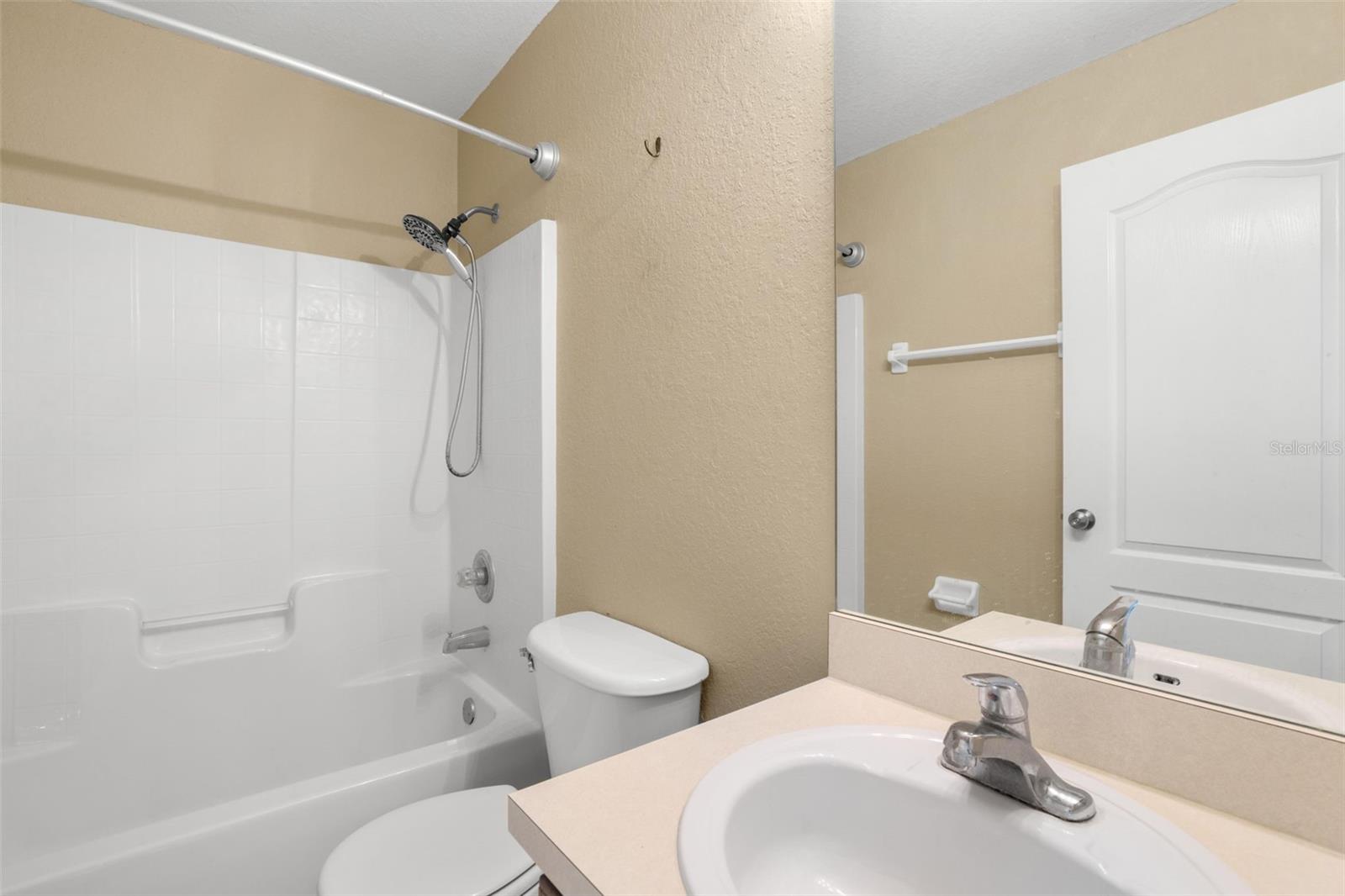 222 TERRANOVA BLVD, WINTER HAVEN, FL, 33884