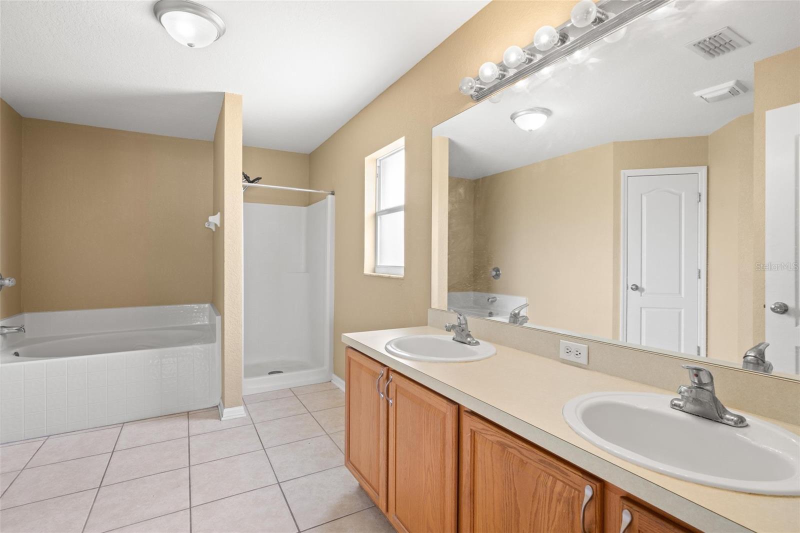 222 TERRANOVA BLVD, WINTER HAVEN, FL, 33884