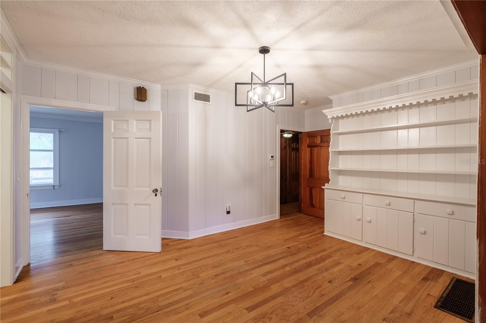 4 E HARVARD ST, ORLANDO, FL, 32804