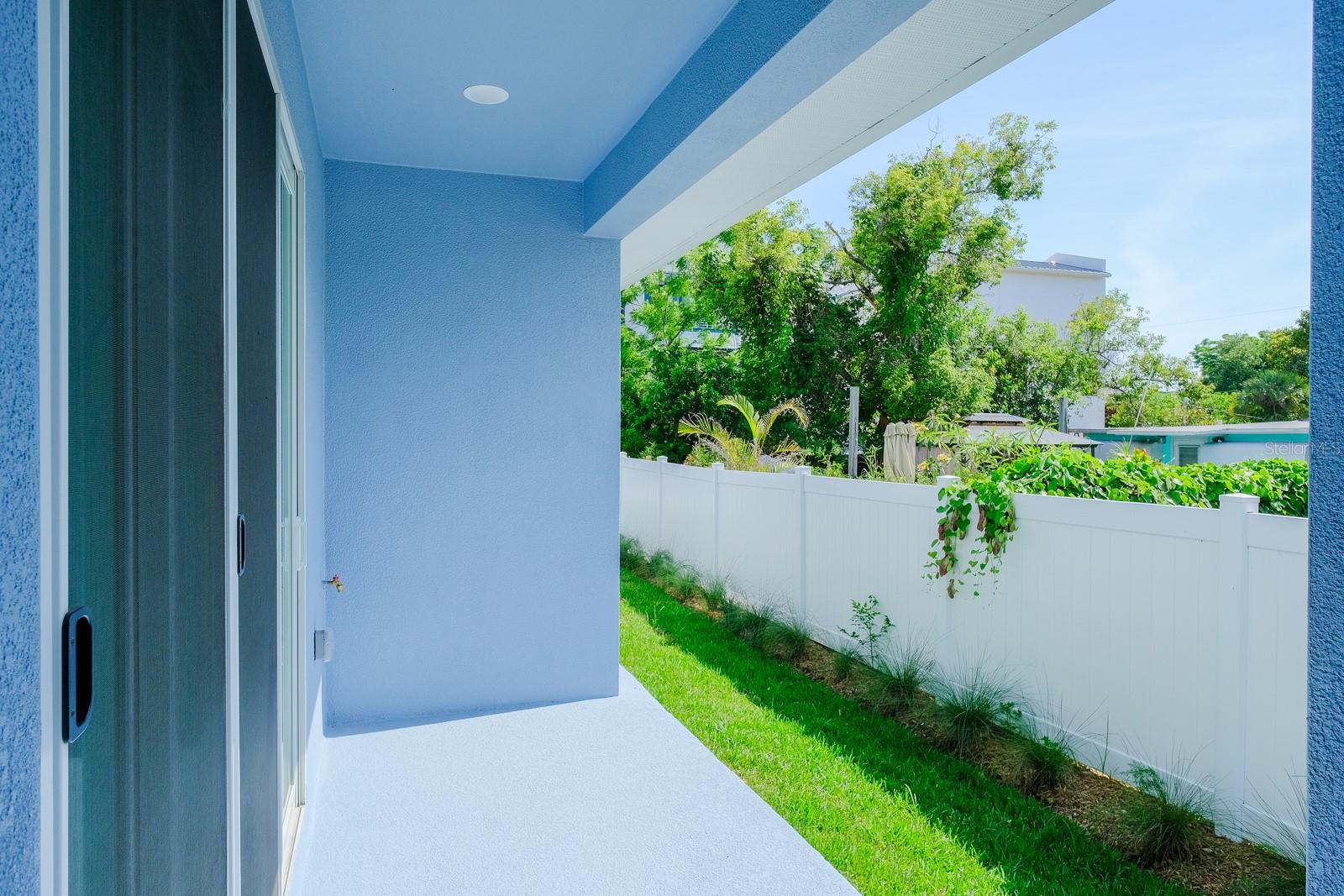 408 FINN WAY, DUNEDIN, FL, 34698