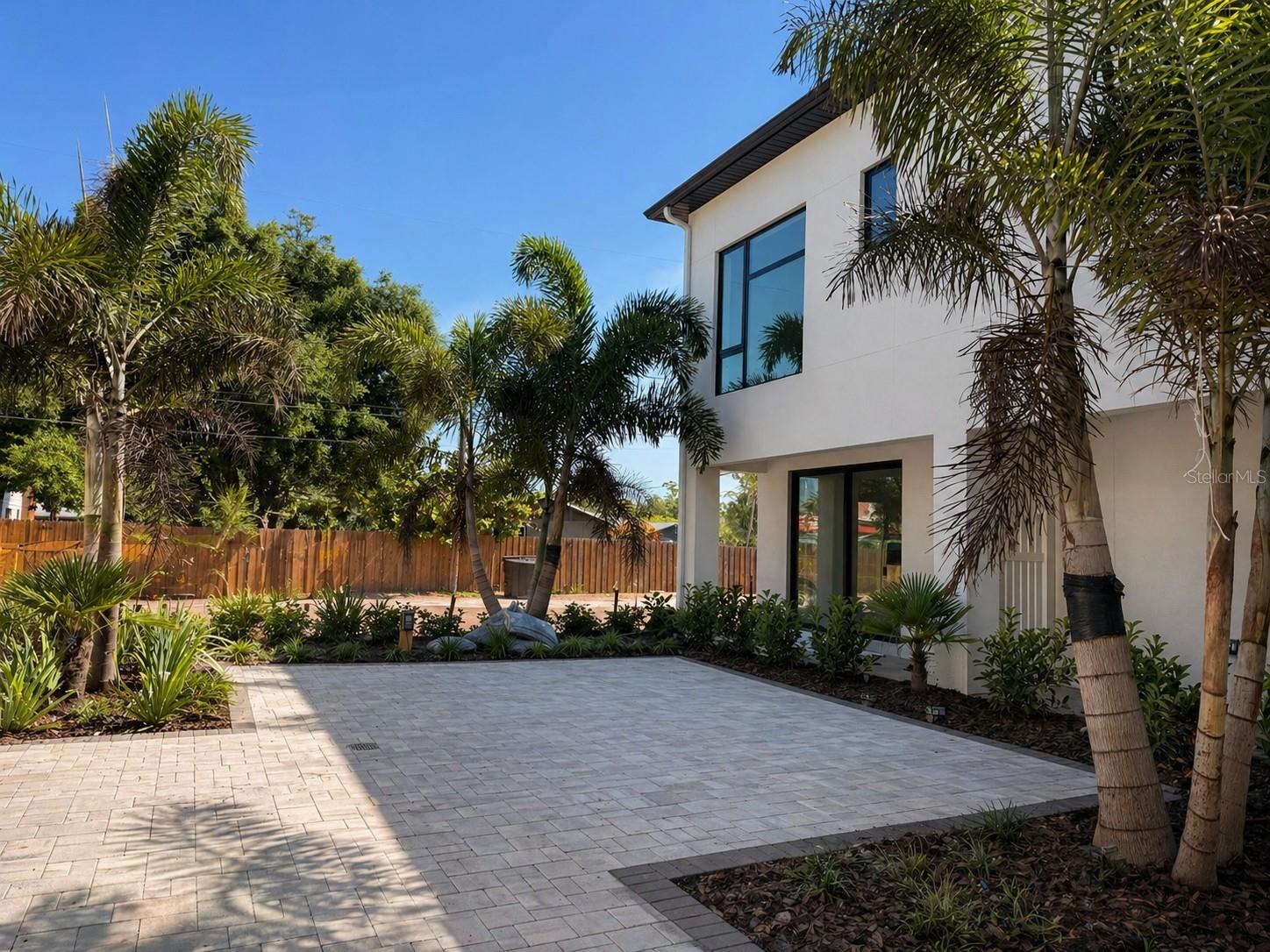 106 36th St N 1ST AVE N #3D, ST PETERSBURG, FL, 33713