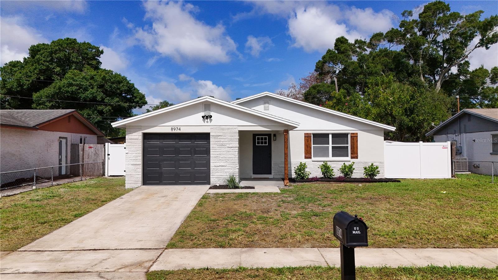 8974 91ST ST, SEMINOLE, FL, 33777