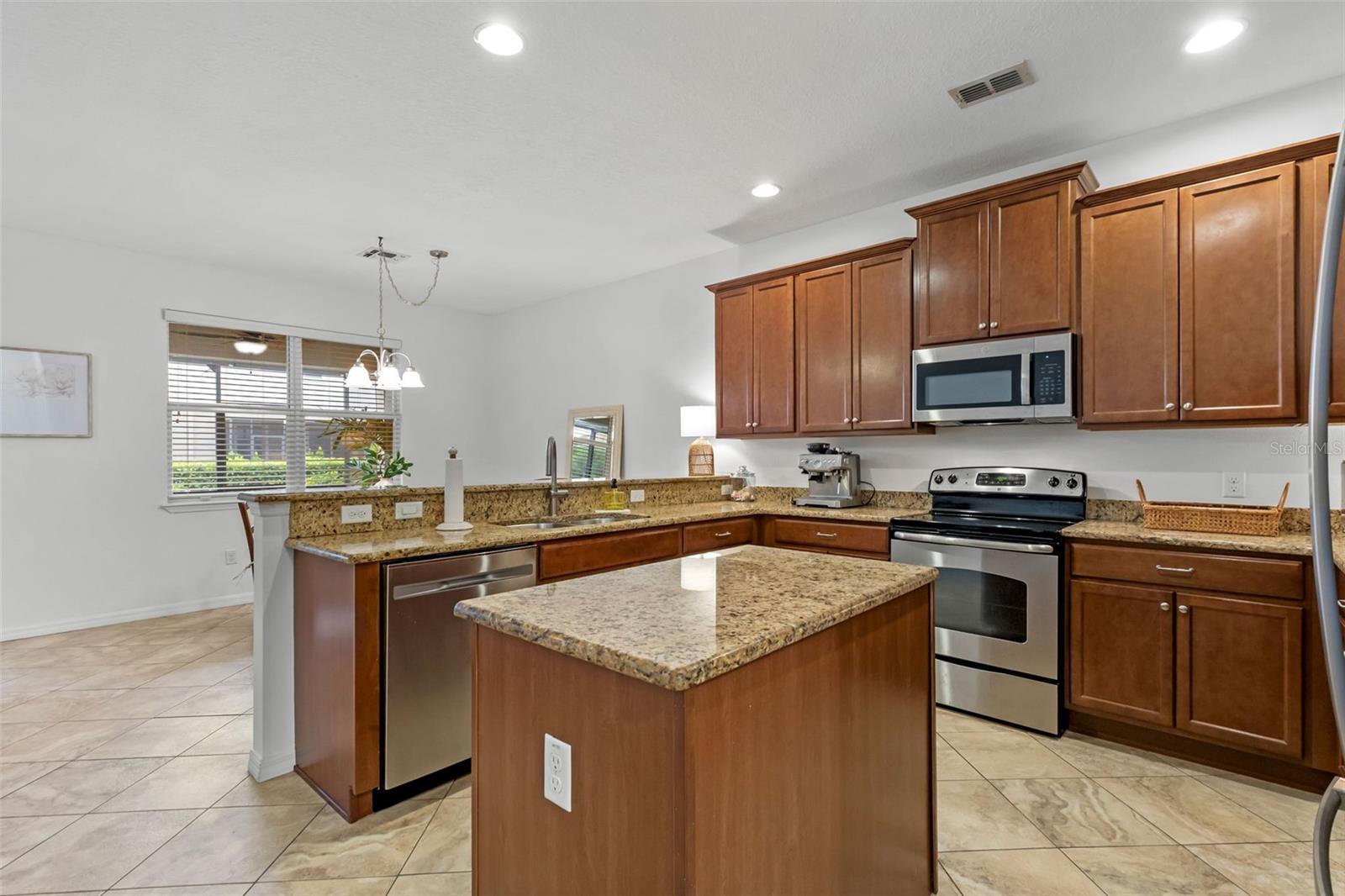 1372 RISERVA LN, PALM HARBOR, FL, 34683
