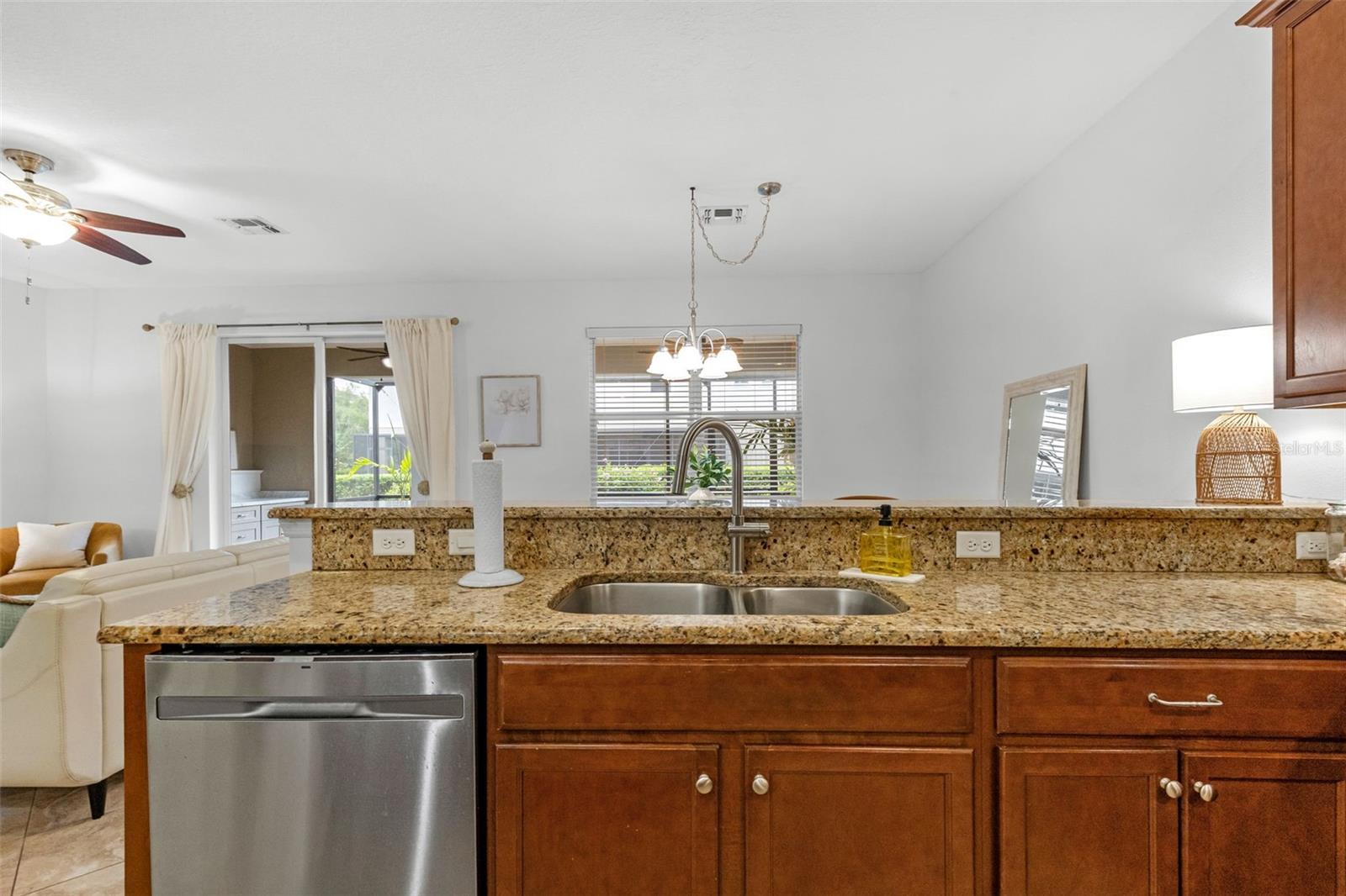 1372 RISERVA LN, PALM HARBOR, FL, 34683