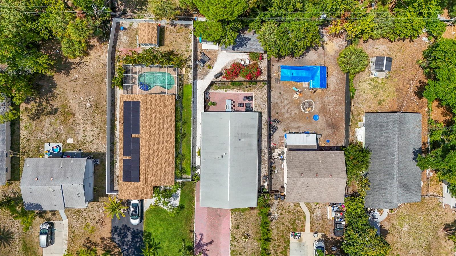831 WINTER GARDEN DR, SARASOTA, FL, 34243
