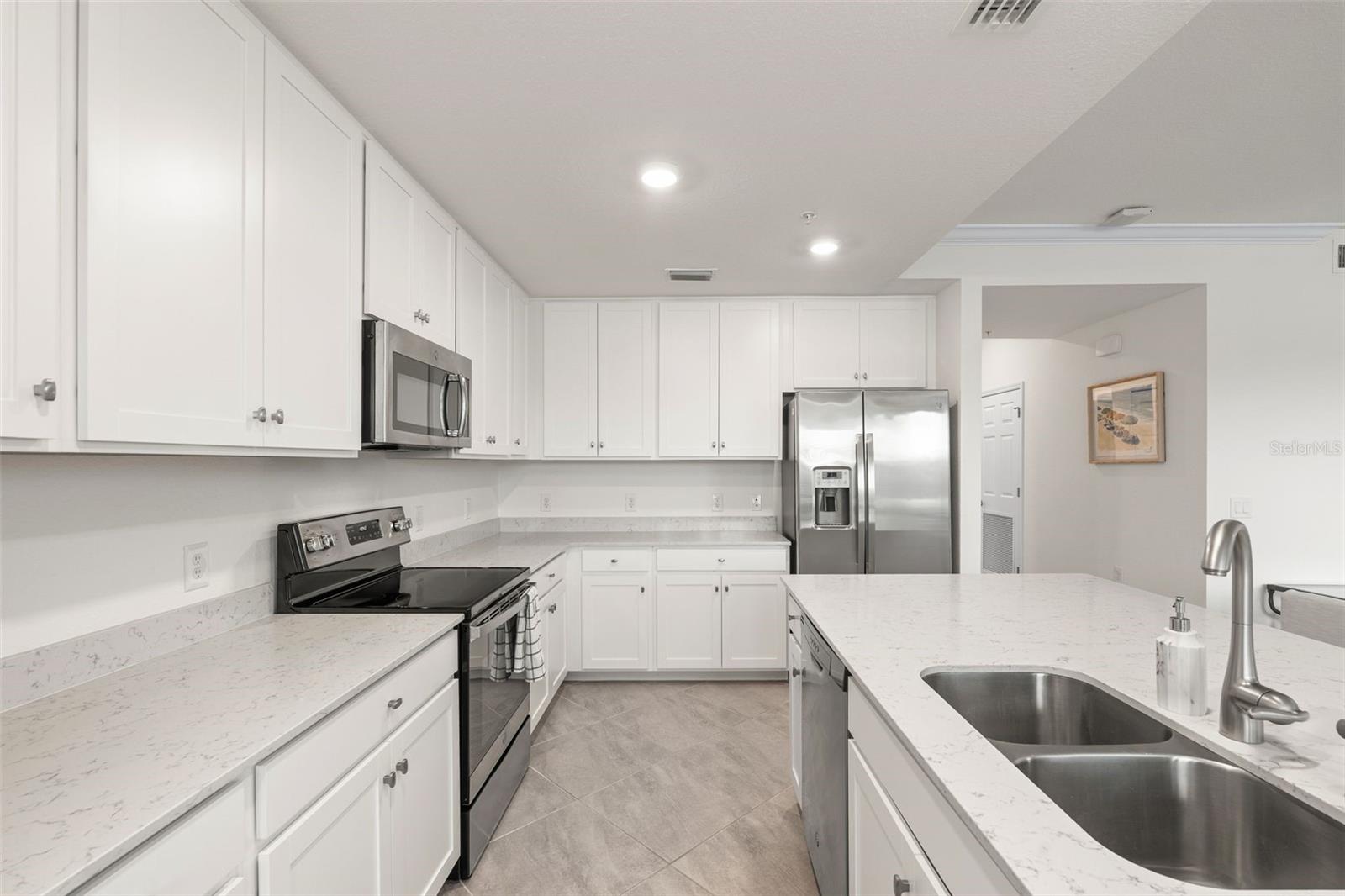 17724 GAWTHROP DR #103, BRADENTON, FL, 34211