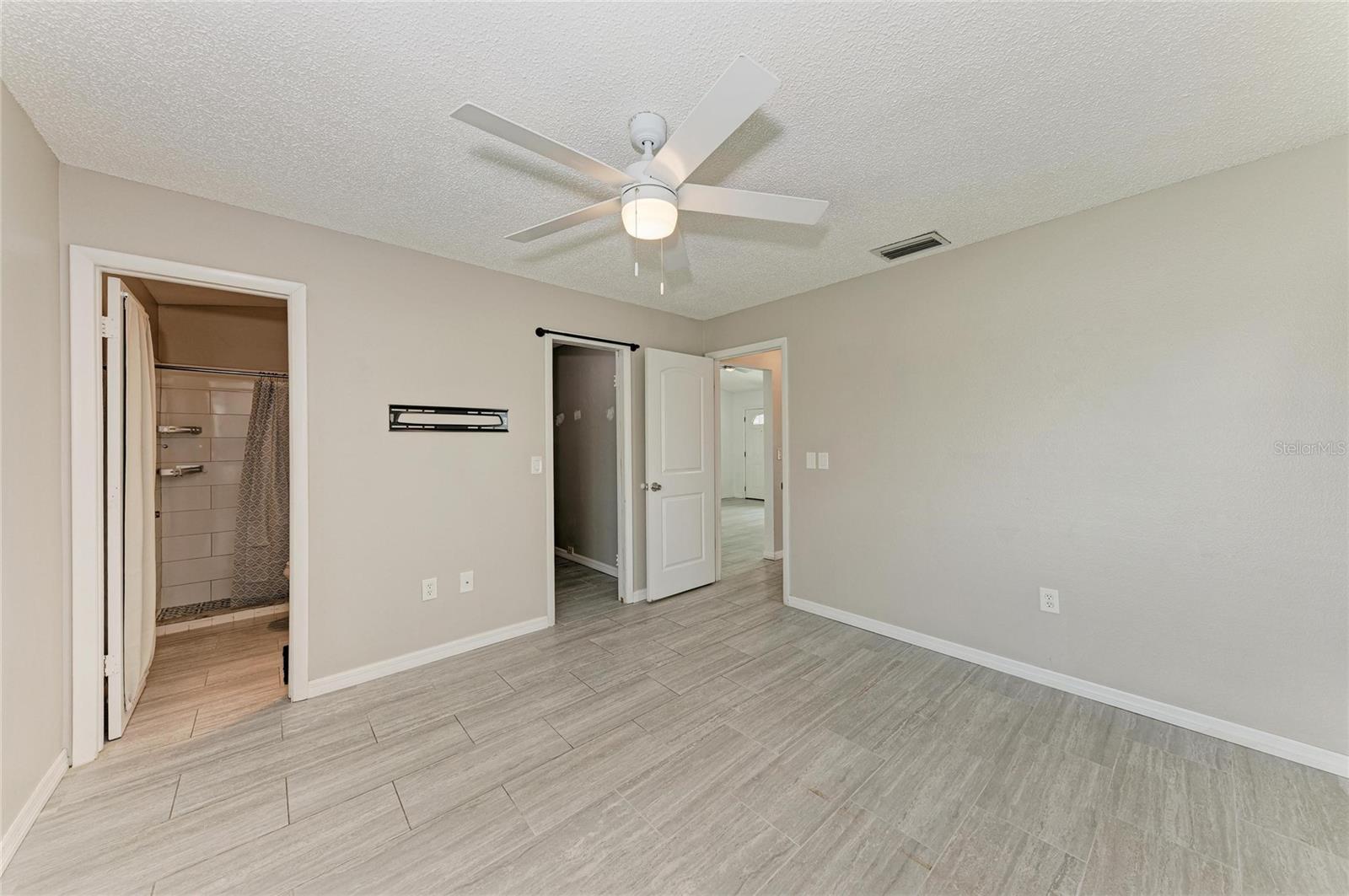4110 39TH AVE W, BRADENTON, FL, 34205