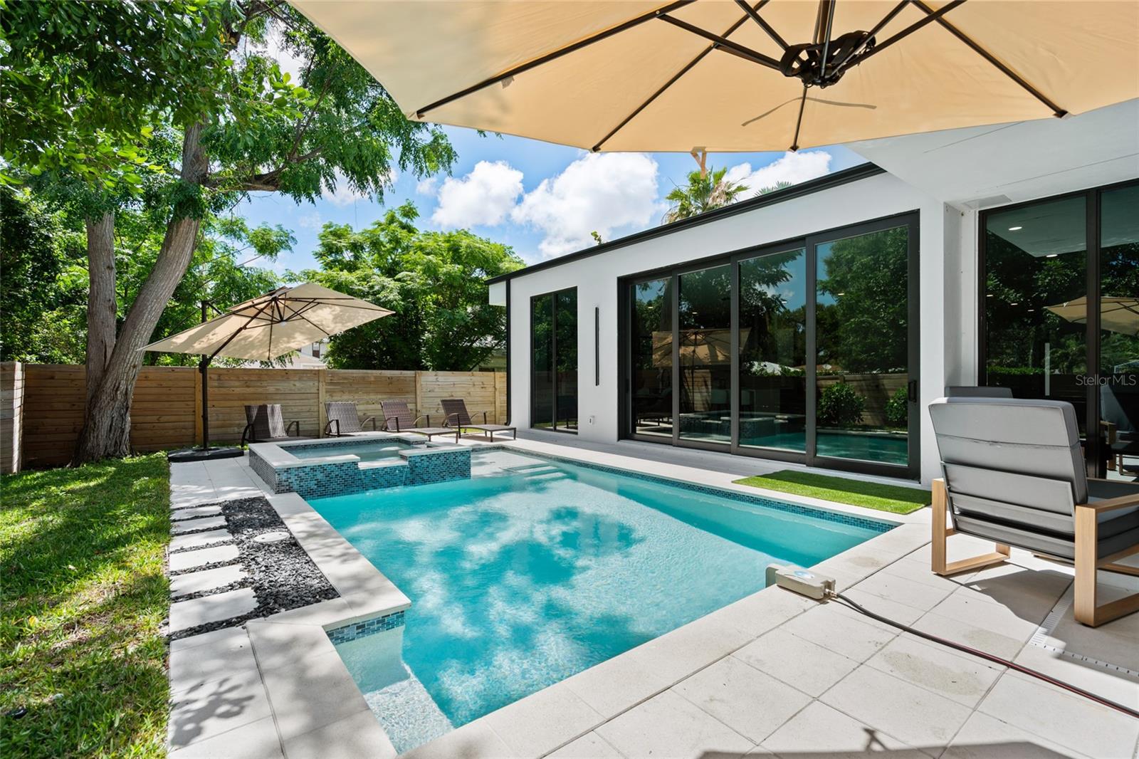 2441 WEBBER ST, SARASOTA, FL, 34239