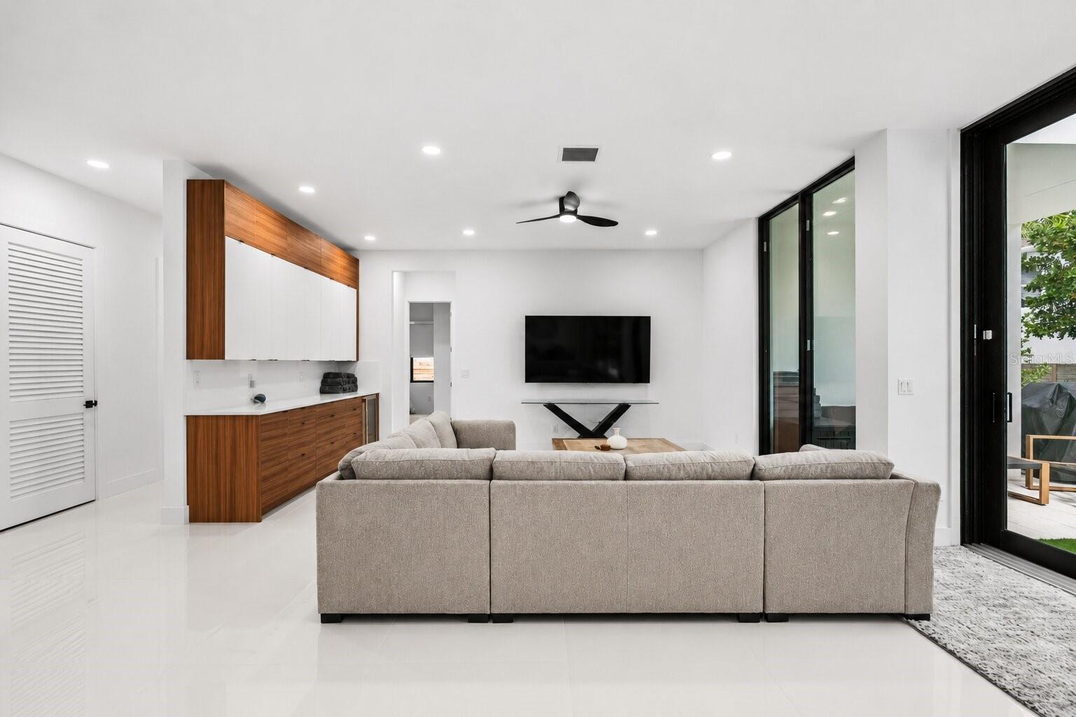 2441 WEBBER ST, SARASOTA, FL, 34239