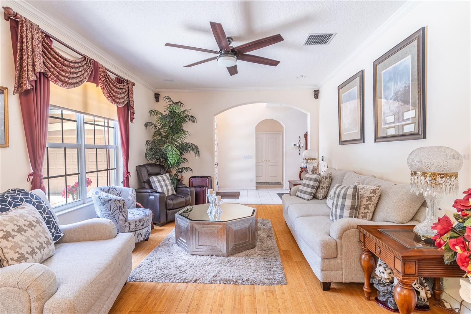 915 HICKORY FORK DR, SEFFNER, FL, 33584