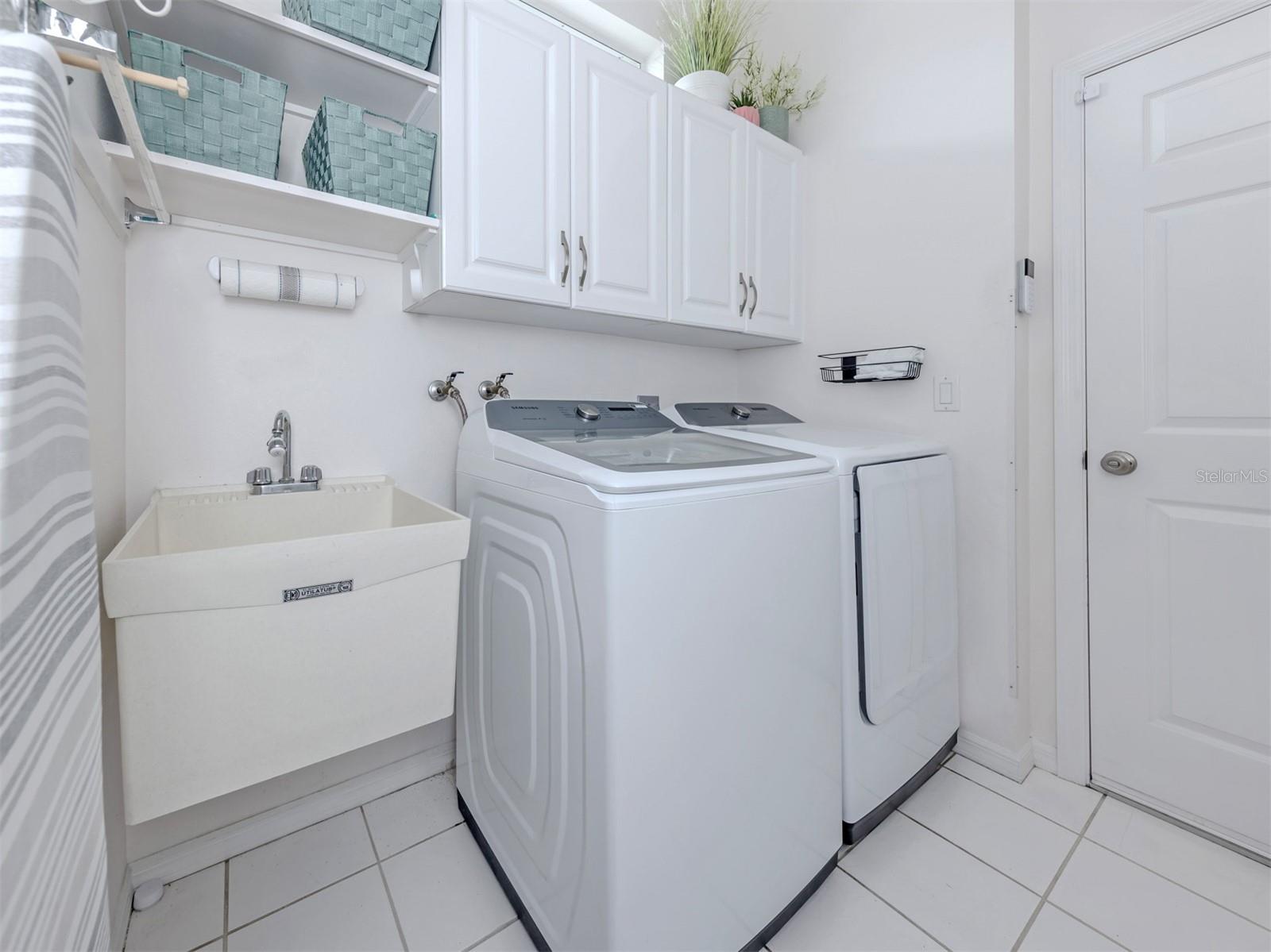 1102 SOUTHLAKE CT, VENICE, FL, 34285