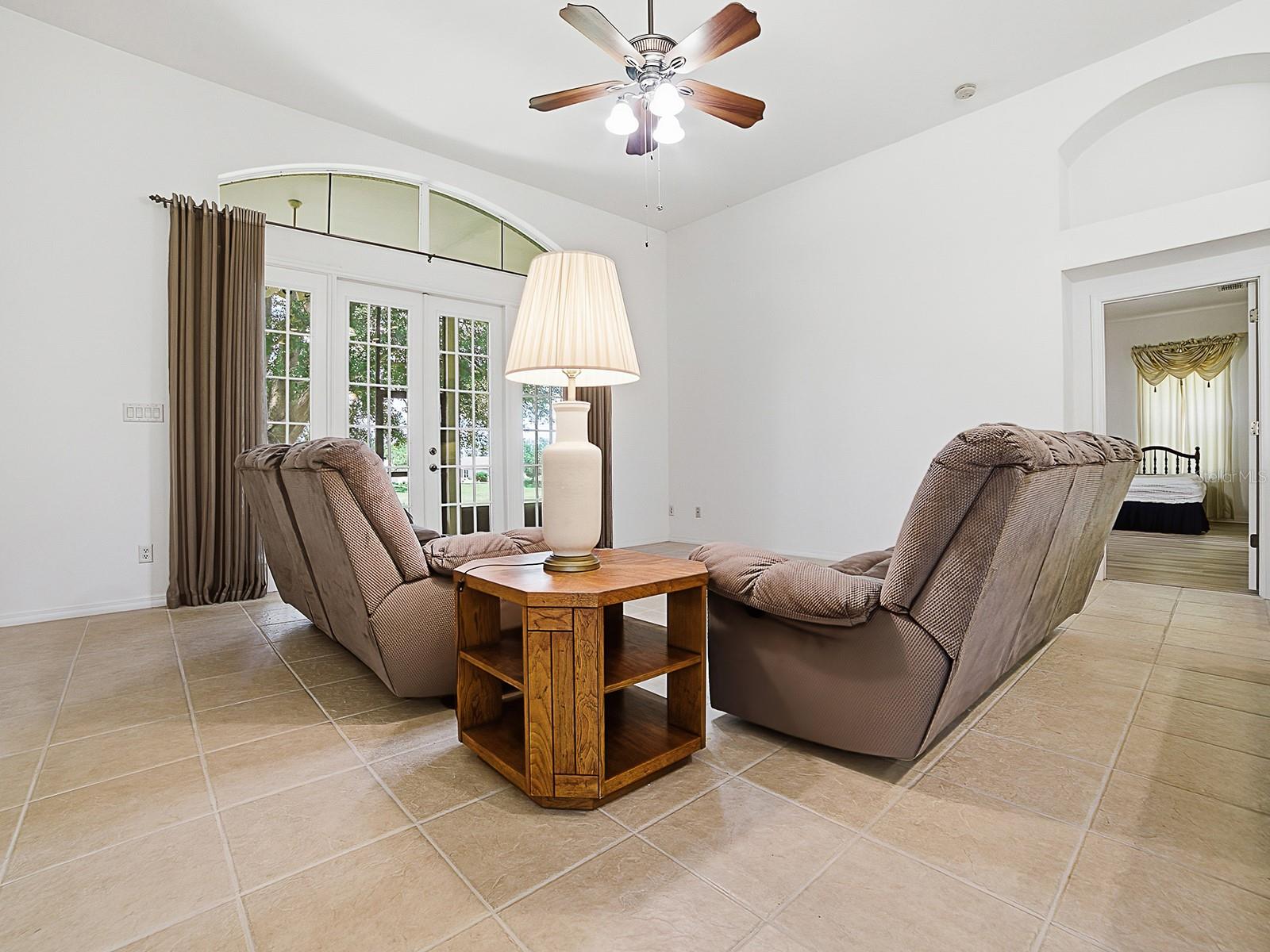 5106 CHANTICLEER DR, LEESBURG, FL, 34748