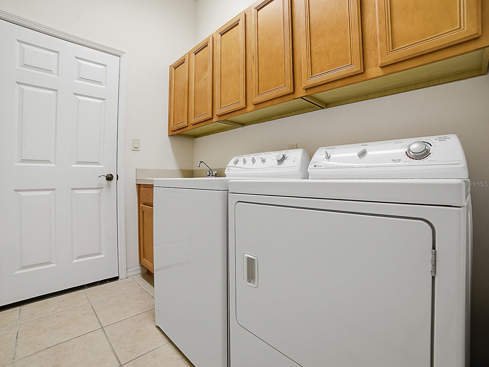5106 CHANTICLEER DR, LEESBURG, FL, 34748
