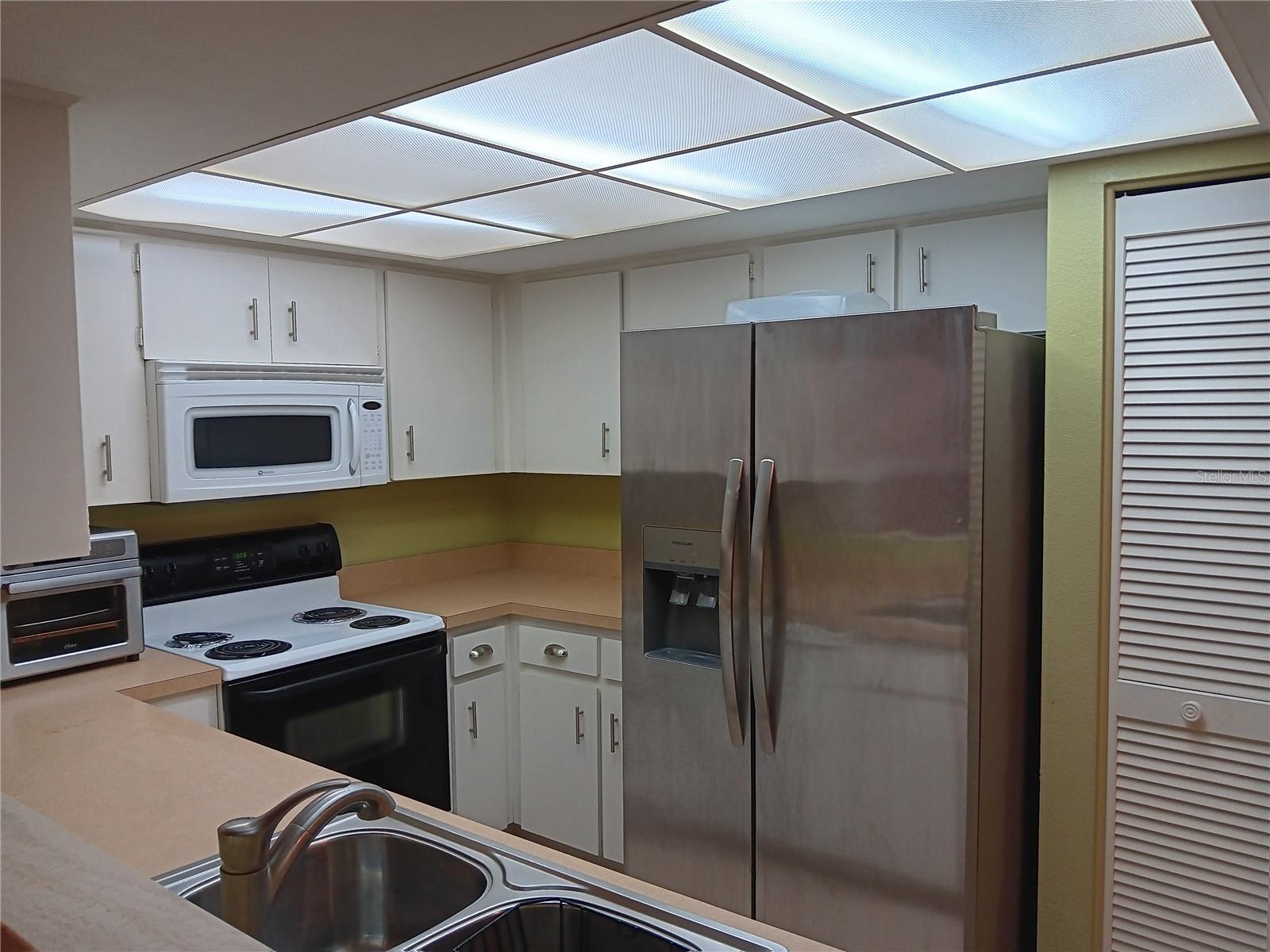 8150 BRADDOCK CIR #3, PORT RICHEY, FL, 34668