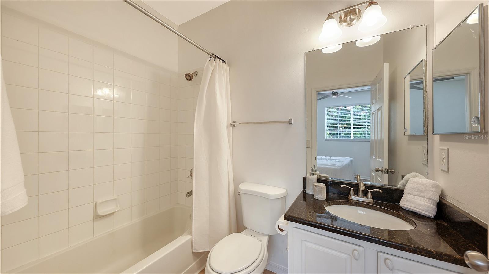 5001 BARALDI CIR #22-202, SARASOTA, FL, 34235