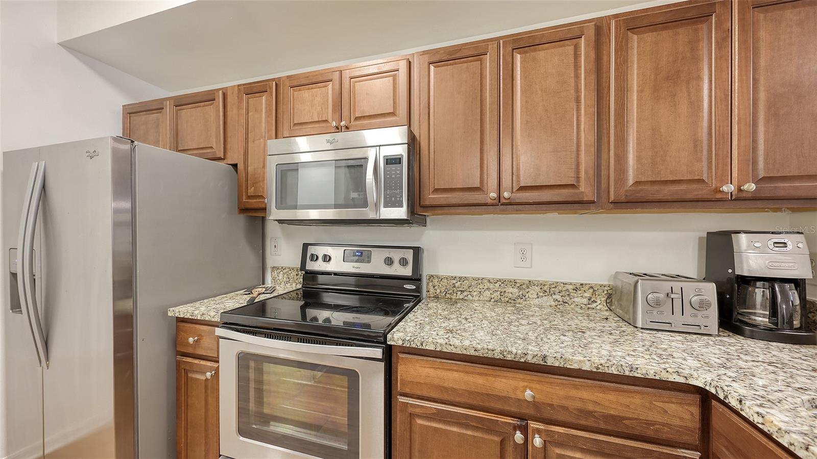 5001 BARALDI CIR #22-202, SARASOTA, FL, 34235