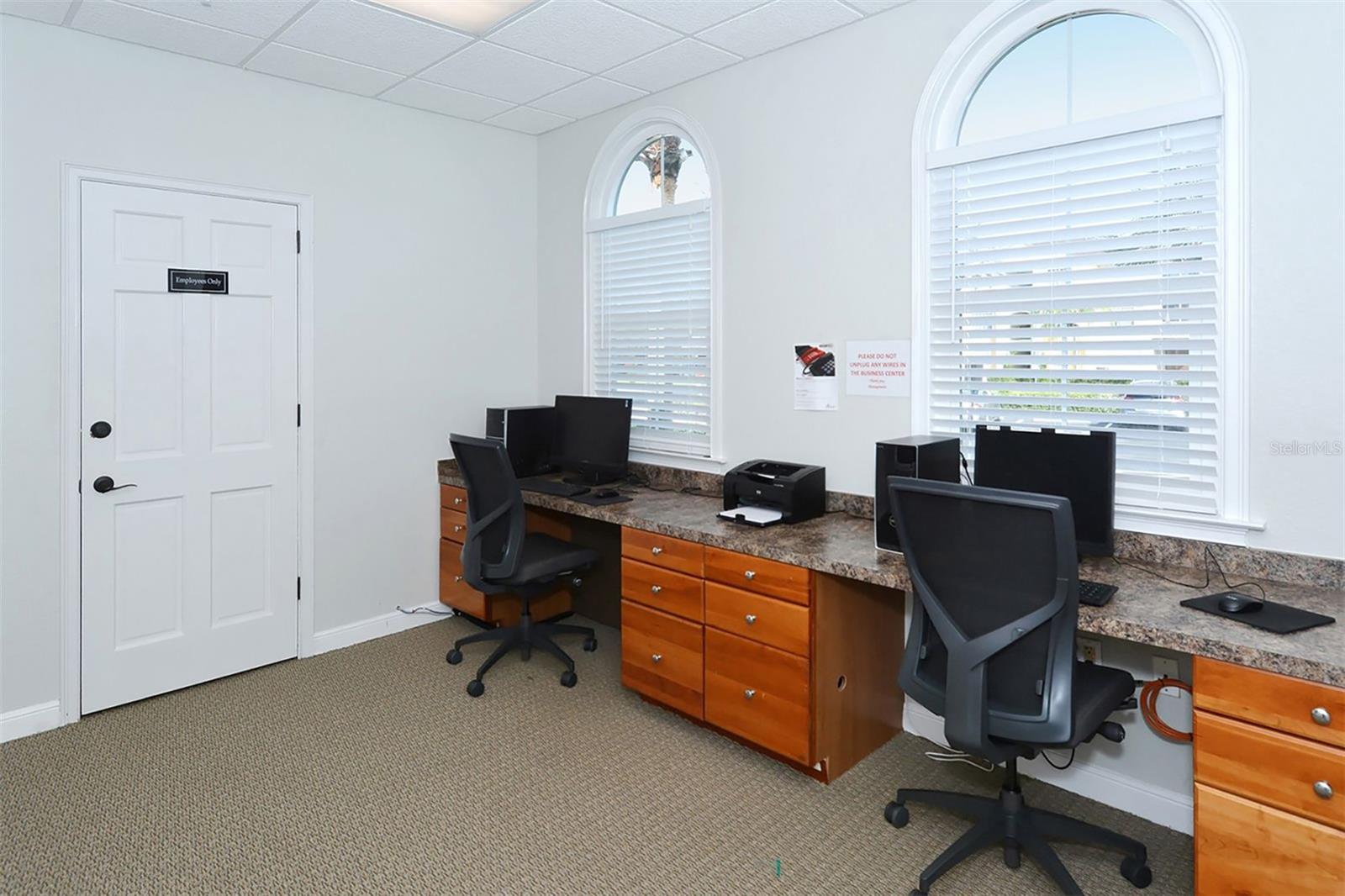 5001 BARALDI CIR #22-202, SARASOTA, FL, 34235
