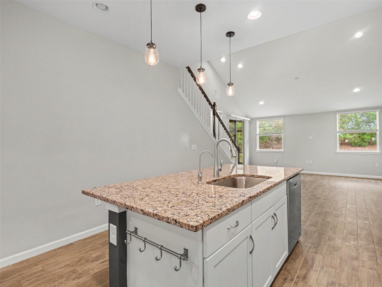 11733 MEADOWGATE PL, BRADENTON, FL, 34211