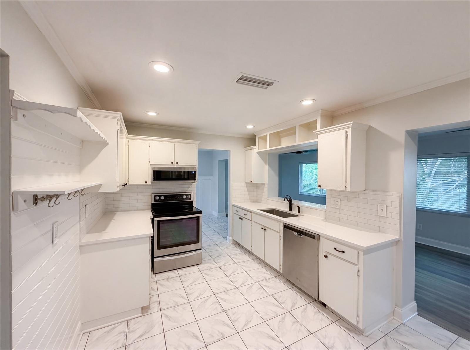 3610 97TH AVE N, PINELLAS PARK, FL, 33782