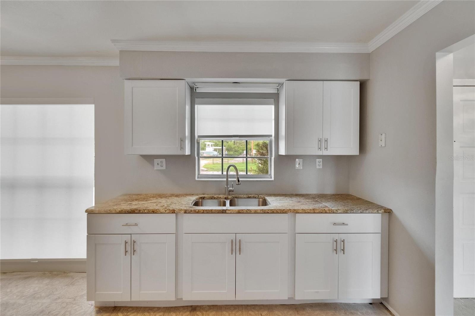814 SEABREEZE DR, RUSKIN, FL, 33570