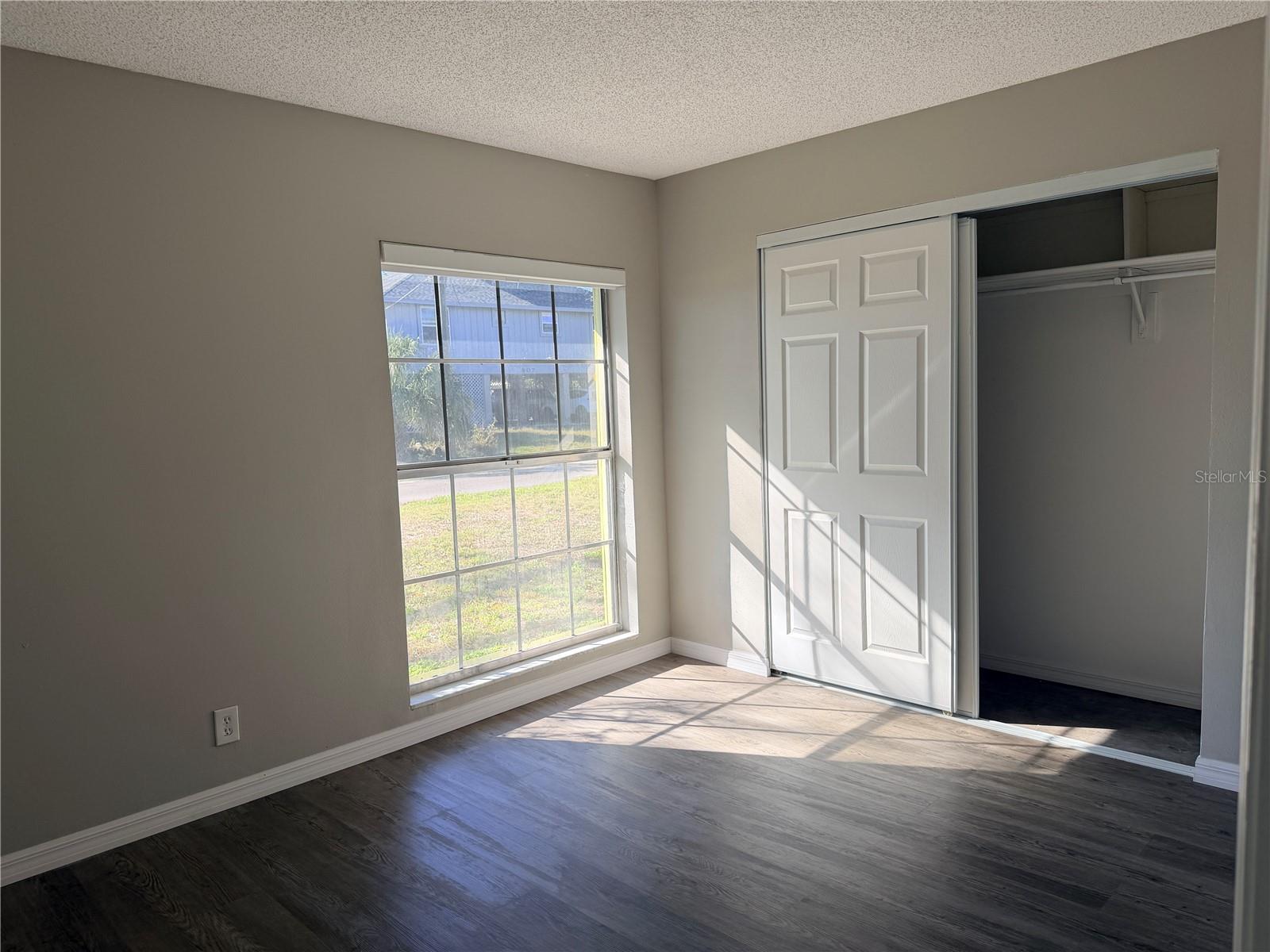 814 SEABREEZE DR, RUSKIN, FL, 33570