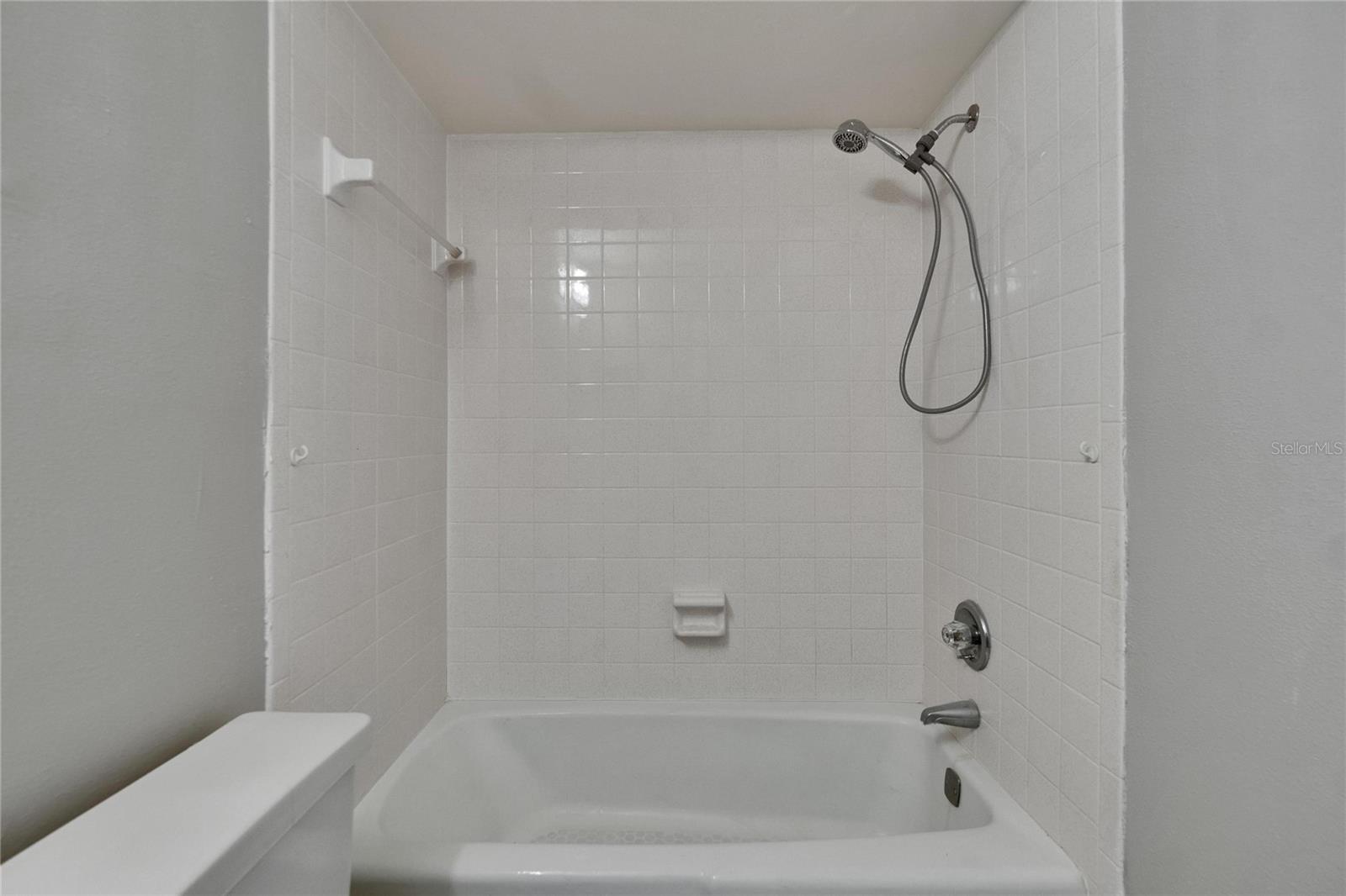 814 SEABREEZE DR, RUSKIN, FL, 33570
