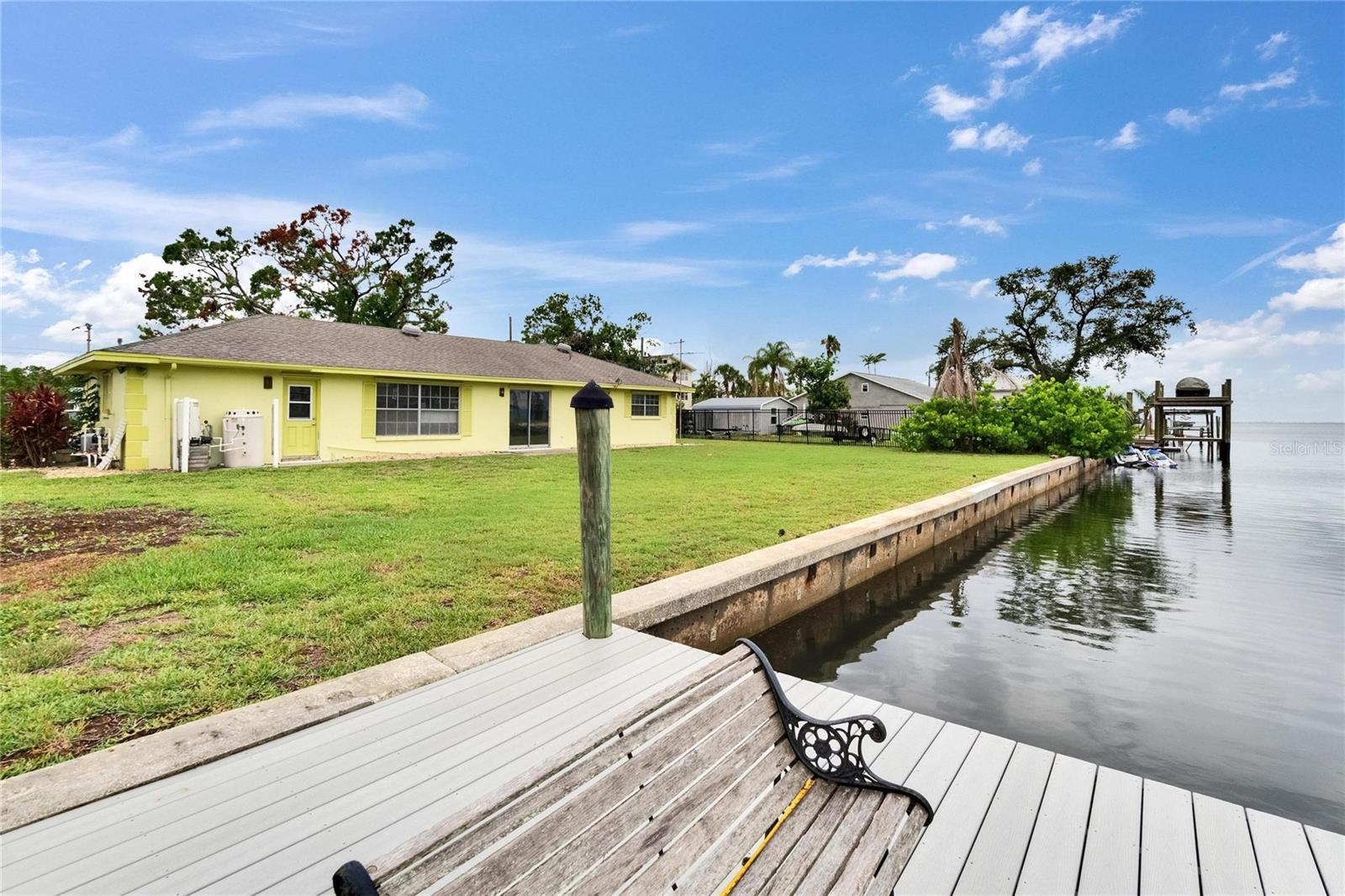 814 SEABREEZE DR, RUSKIN, FL, 33570