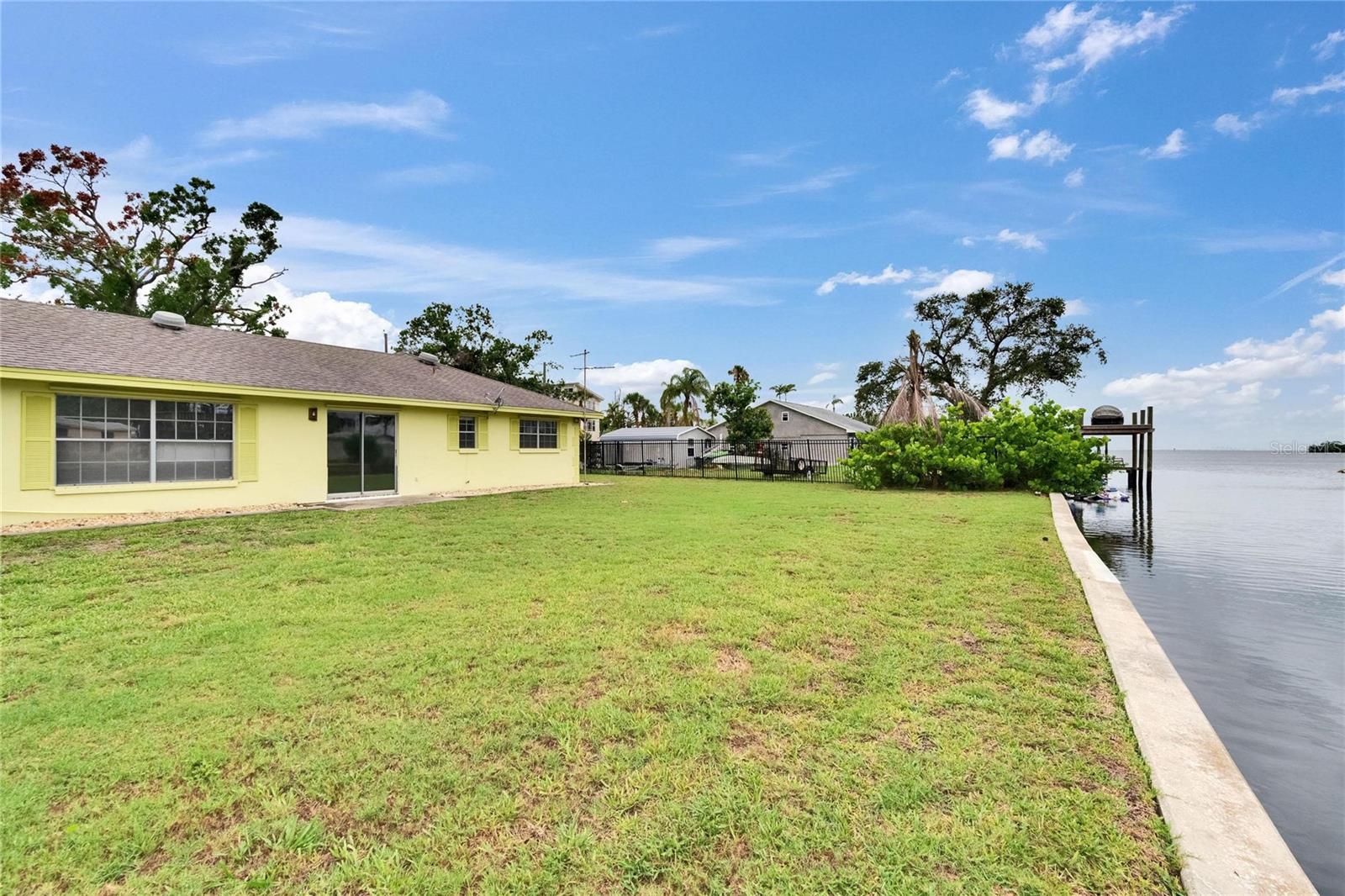 814 SEABREEZE DR, RUSKIN, FL, 33570