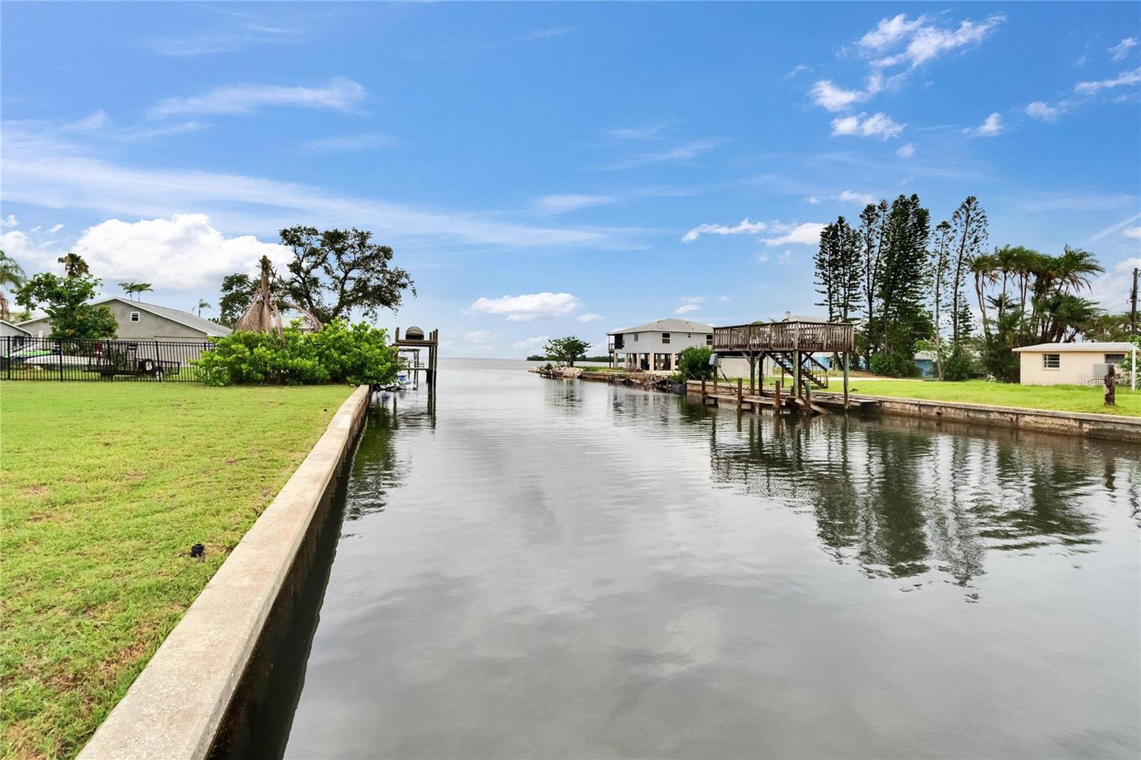 814 SEABREEZE DR, RUSKIN, FL, 33570