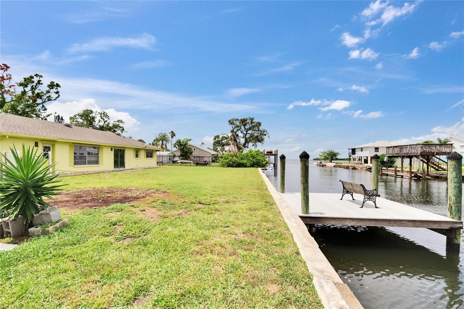 814 SEABREEZE DR, RUSKIN, FL, 33570