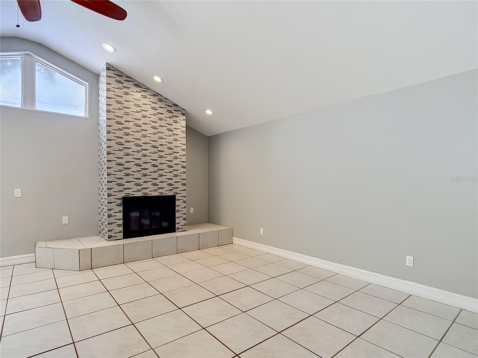 16206 FANTASIA DR, TAMPA, FL, 33624