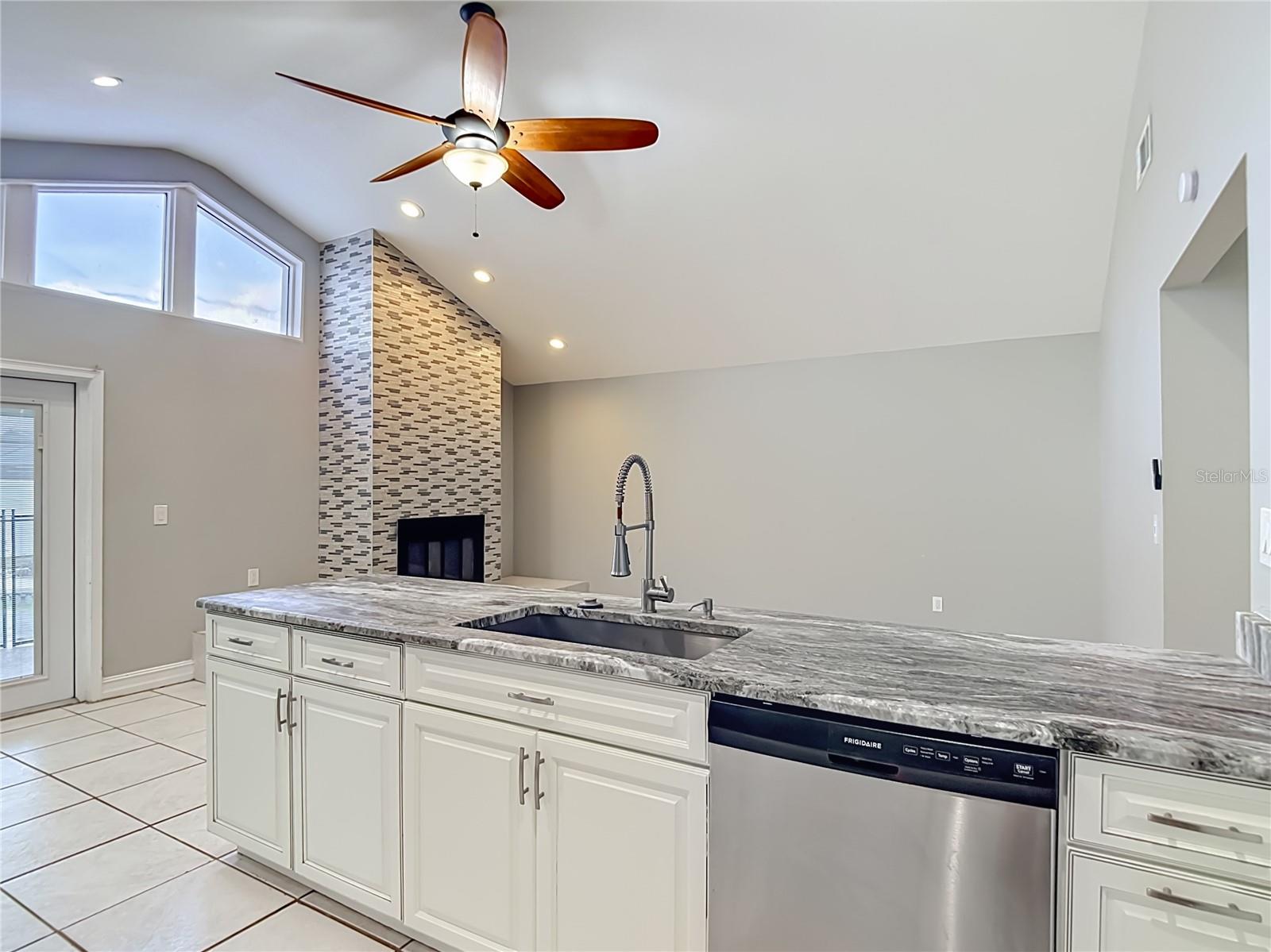 16206 FANTASIA DR, TAMPA, FL, 33624
