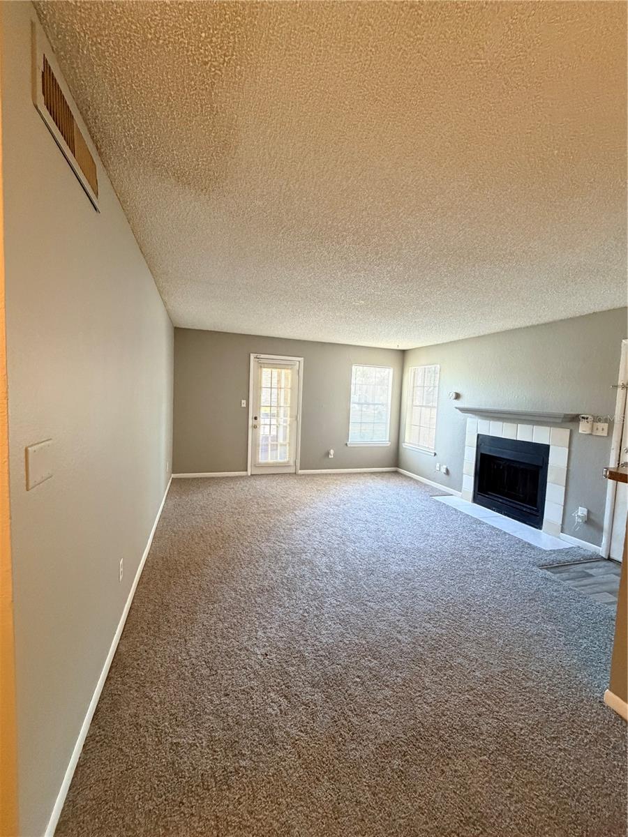 4367 THORNBRIAR LN #107, ORLANDO, FL, 32822