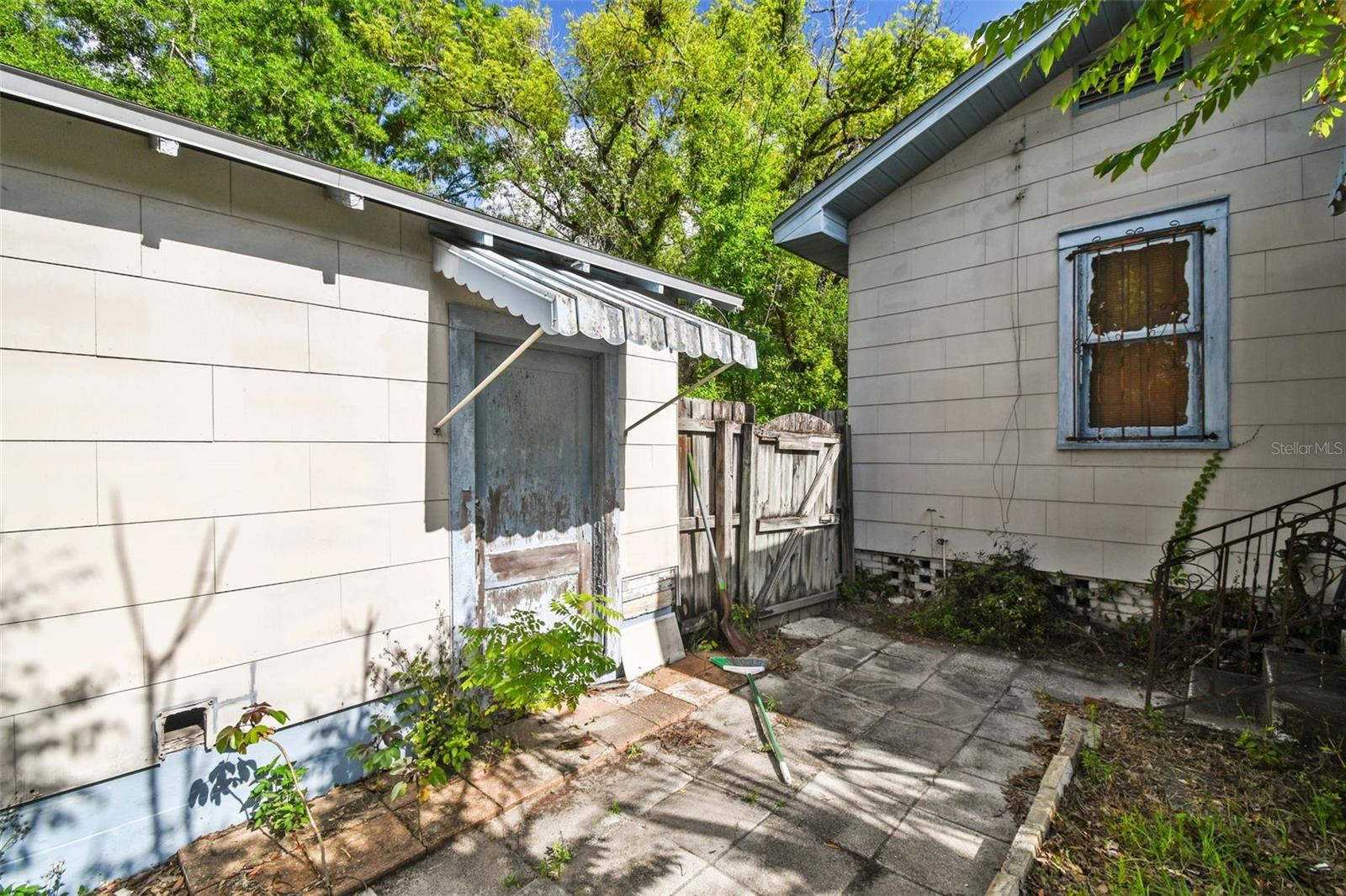 702 W VIRGINIA AVE, TAMPA, FL, 33603