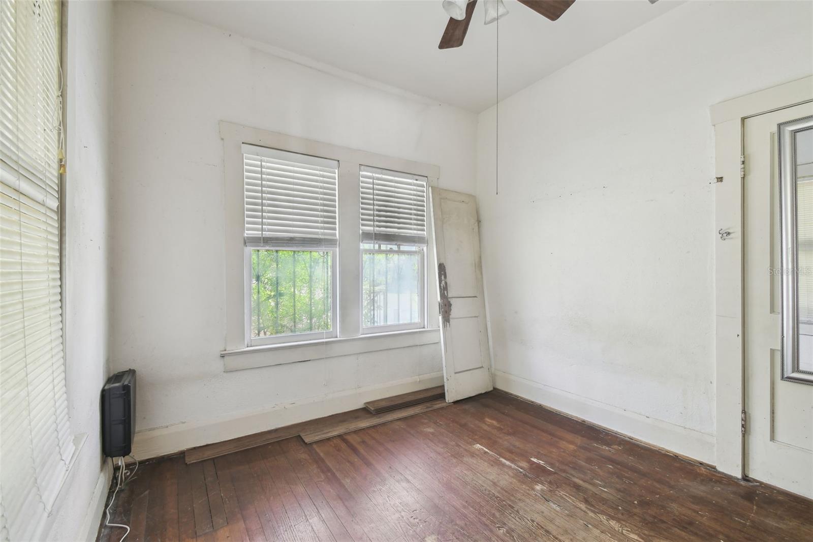 702 W VIRGINIA AVE, TAMPA, FL, 33603