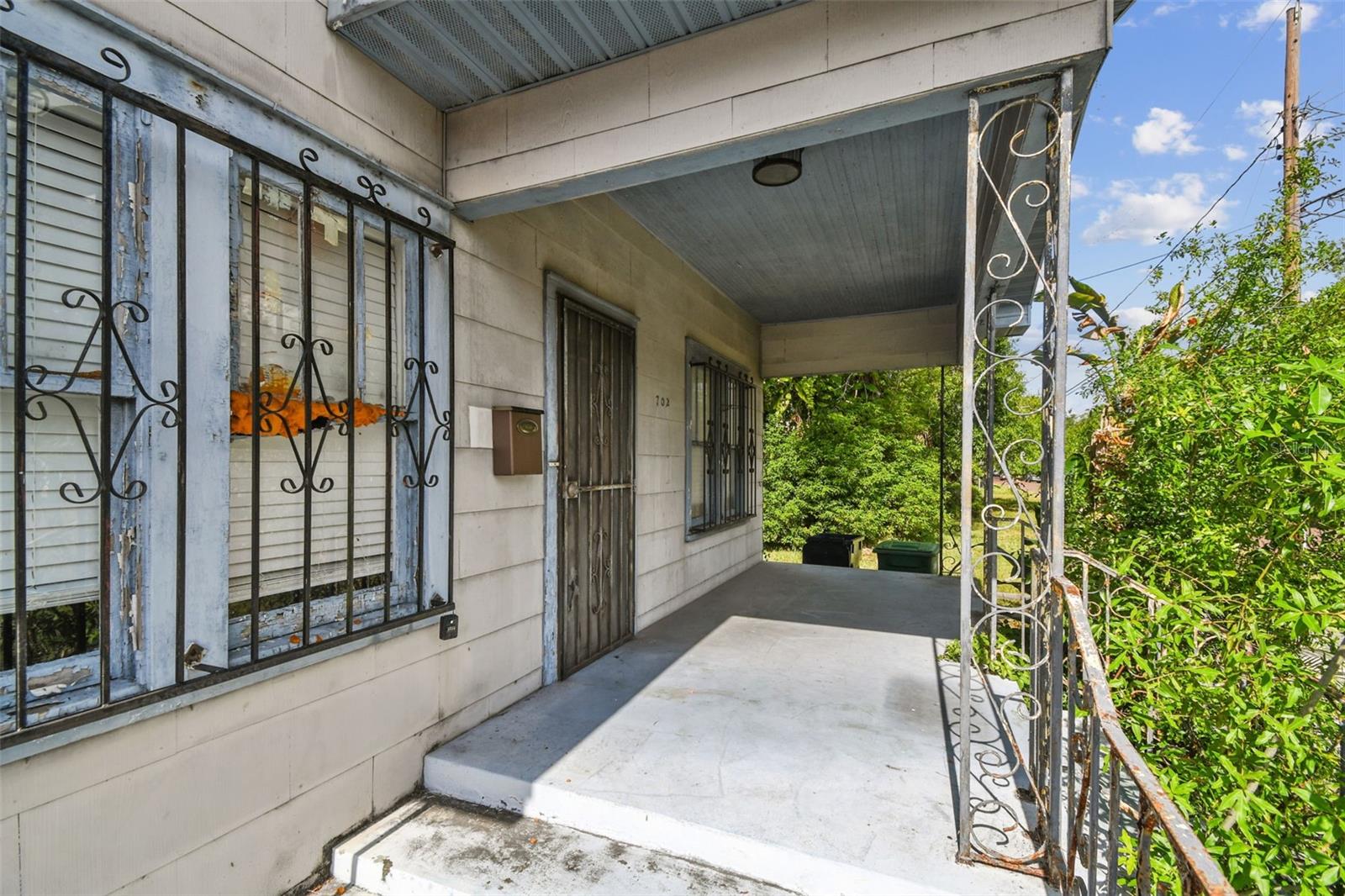 702 W VIRGINIA AVE, TAMPA, FL, 33603